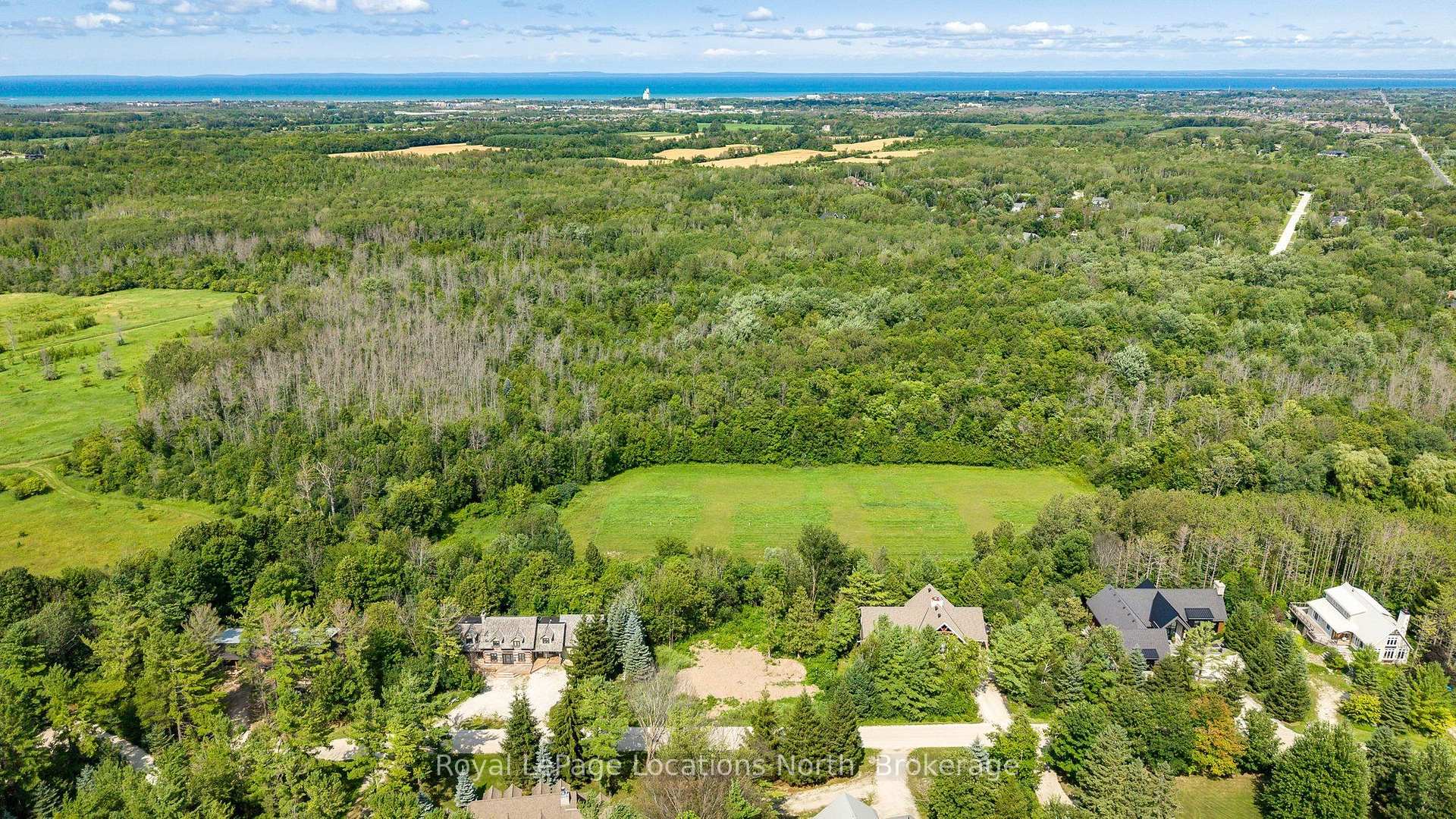 Photo 9 of 11 Osler Pines Drive, Clearview, Rural Clearview — HOMEH