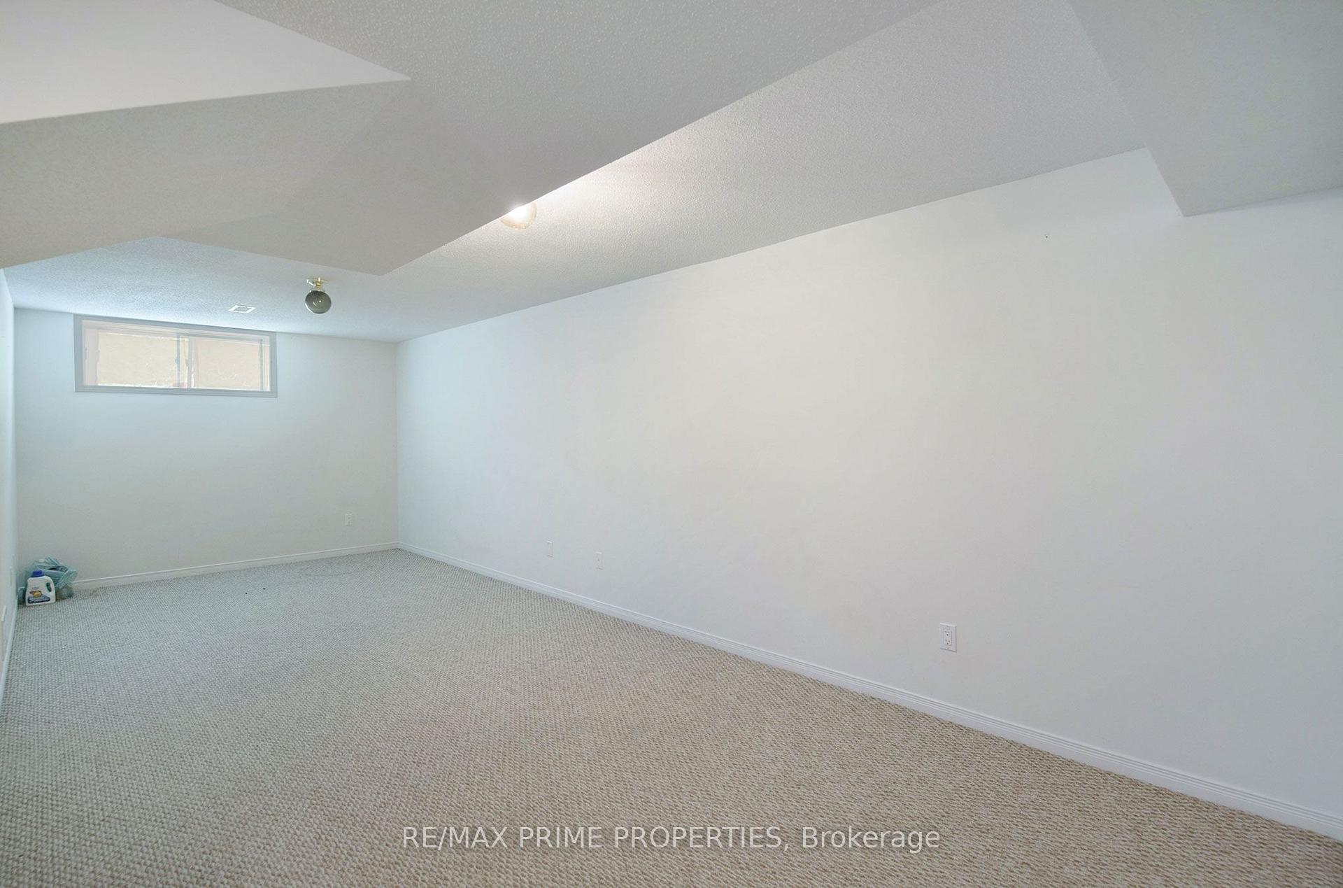 Photo 17 of 201 Freedom Private, Ottawa, Riverview Park — HOMEH