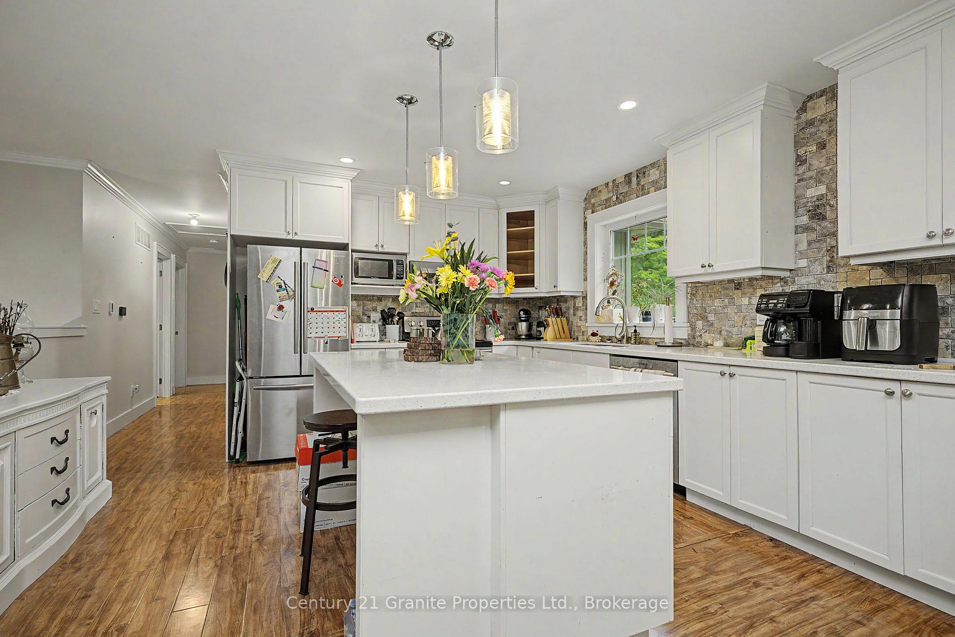 Photo 12 of 64 Loucks Road, Seguin — HOMEH