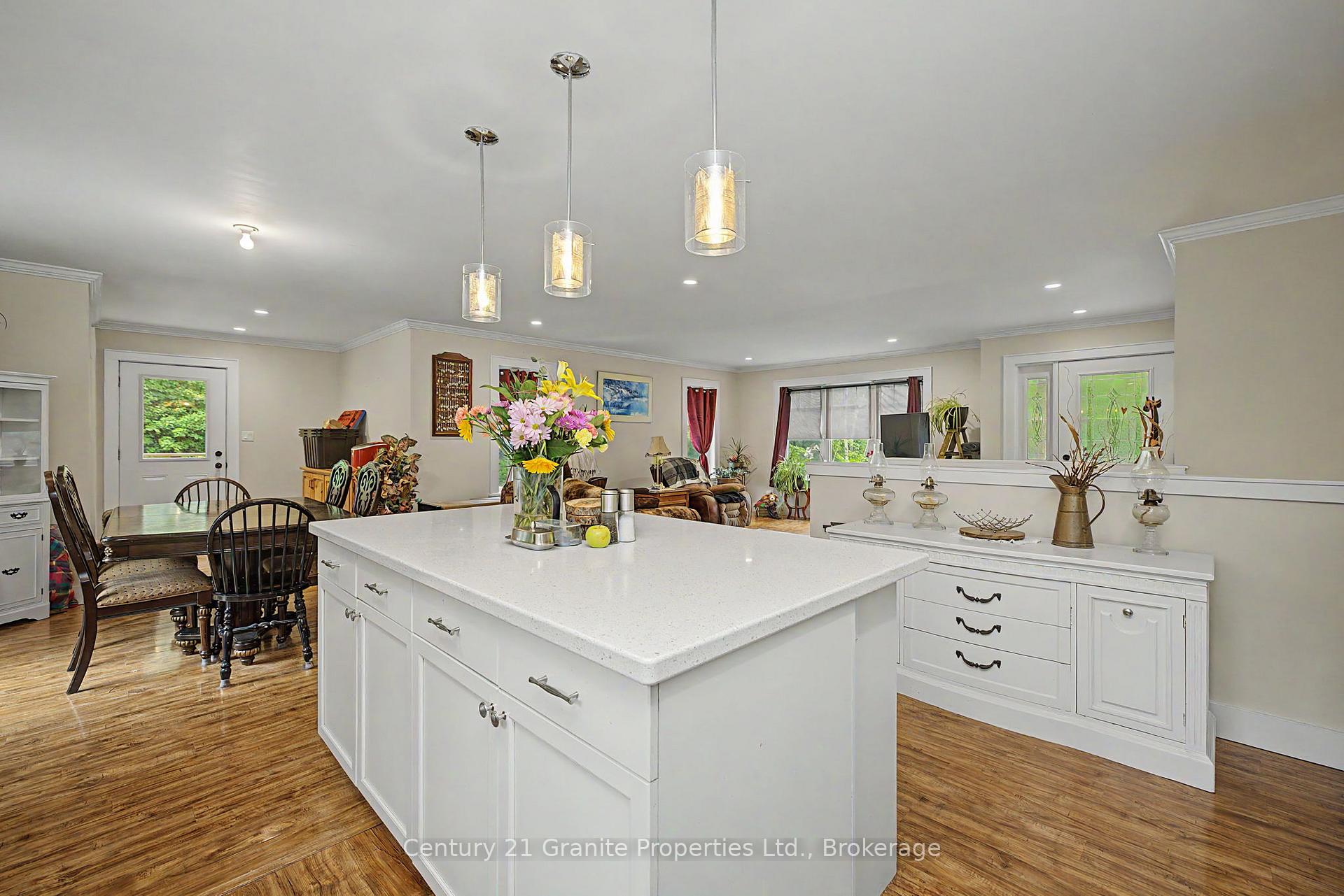 Photo 16 of 64 Loucks Road, Seguin — HOMEH