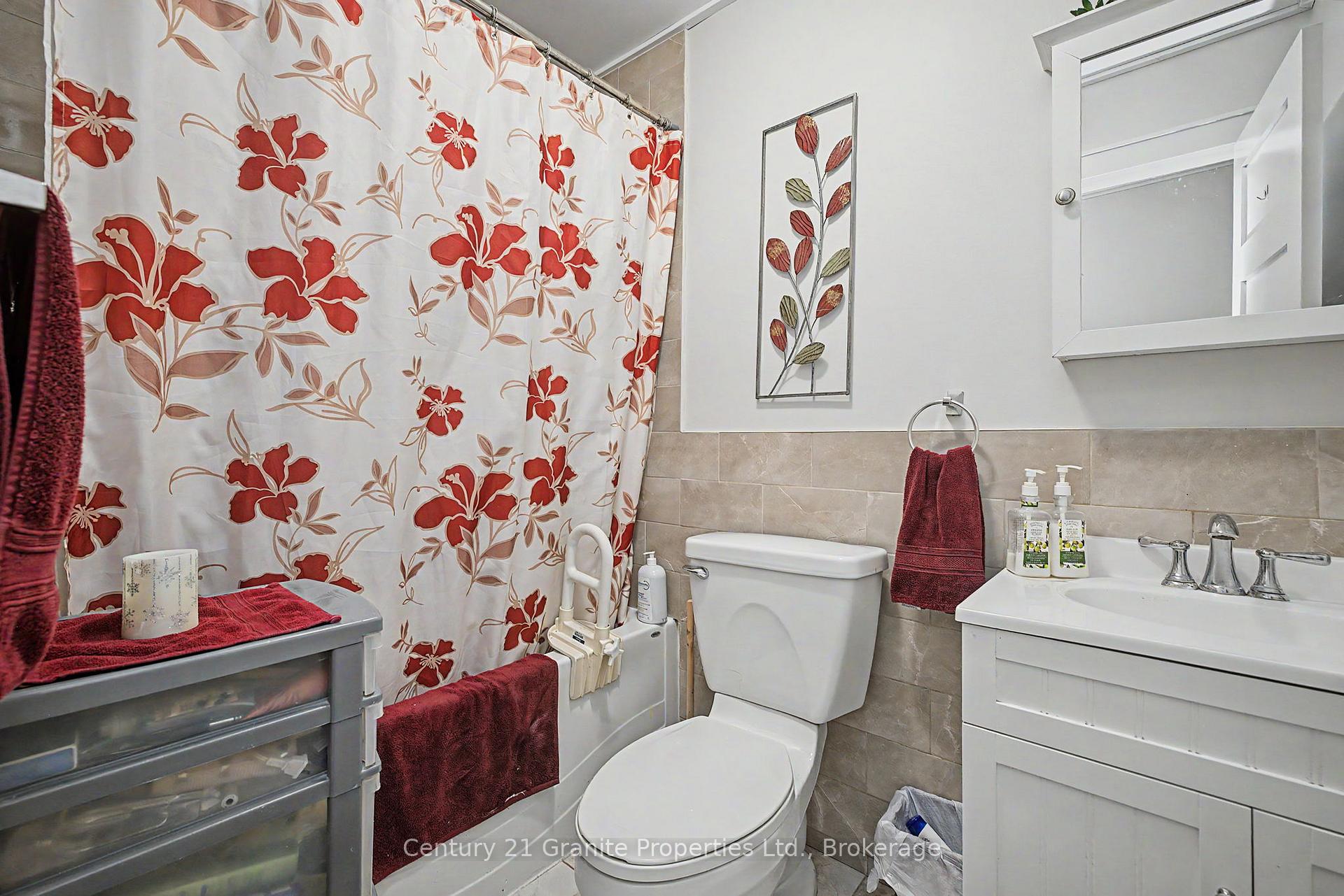 Photo 24 of 64 Loucks Road, Seguin — HOMEH