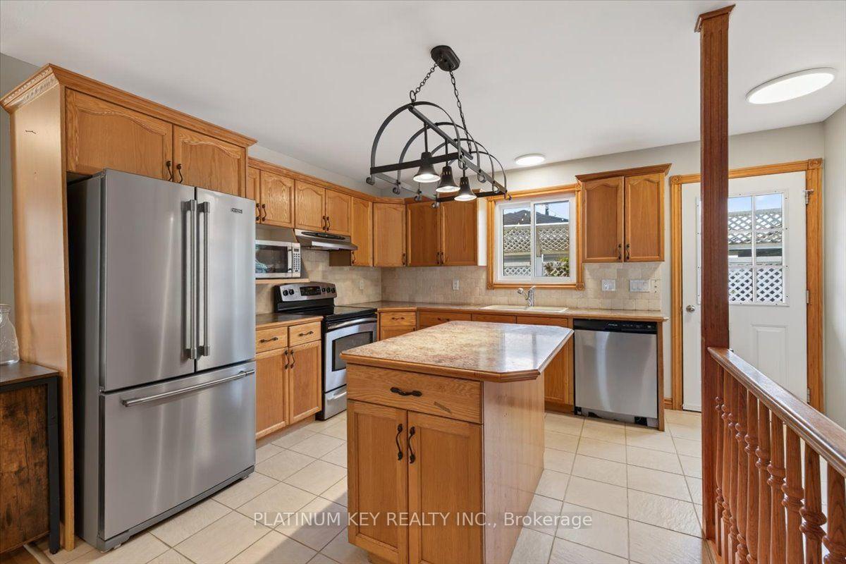Photo 10 of 146 Mill Street, Southwest Middlesex, Glencoe — HOMEH