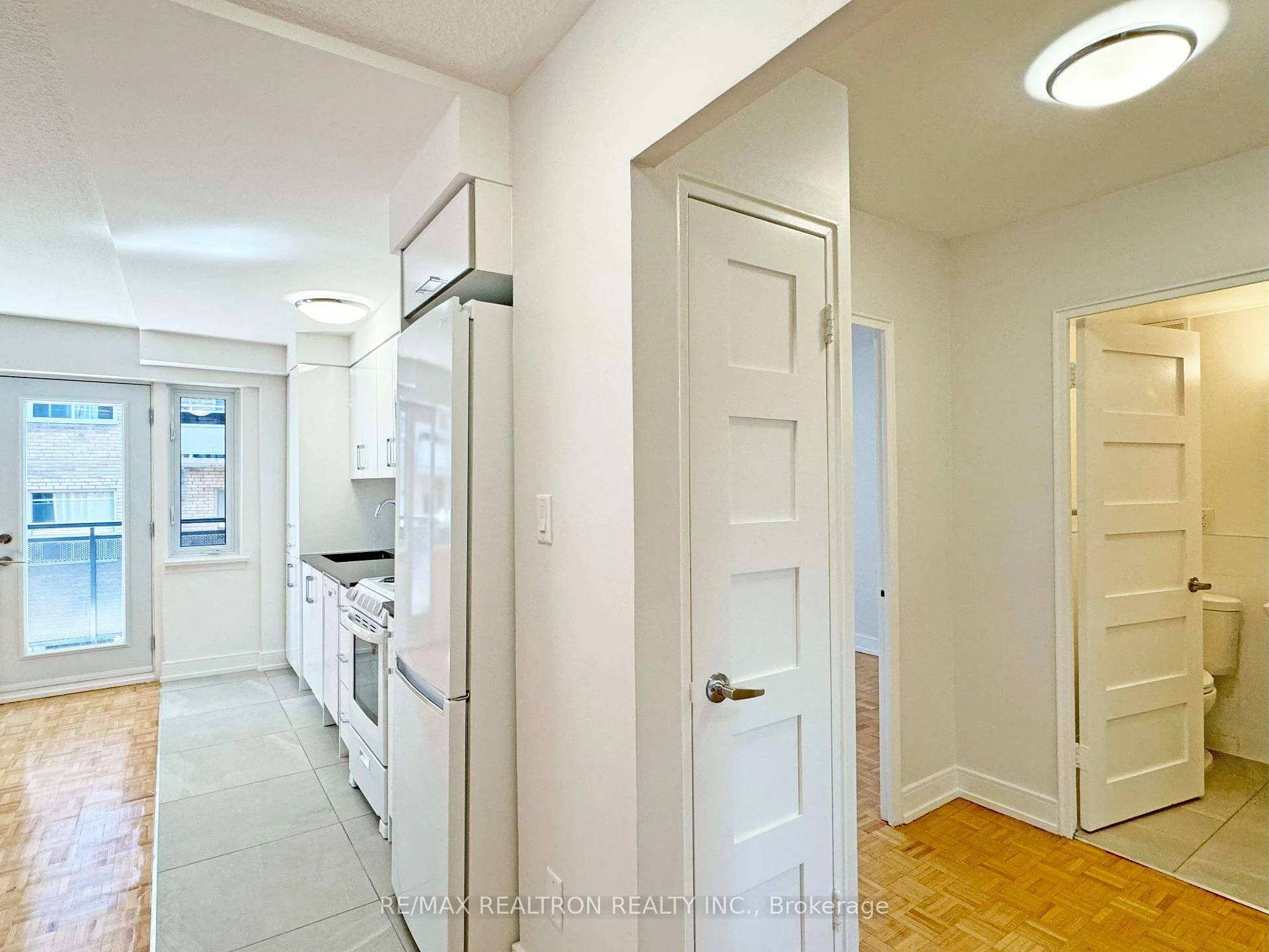 Photo 14 of Unit 607, 95 Lawton Boulevard, Toronto, Yonge-St. Clair — HOMEH