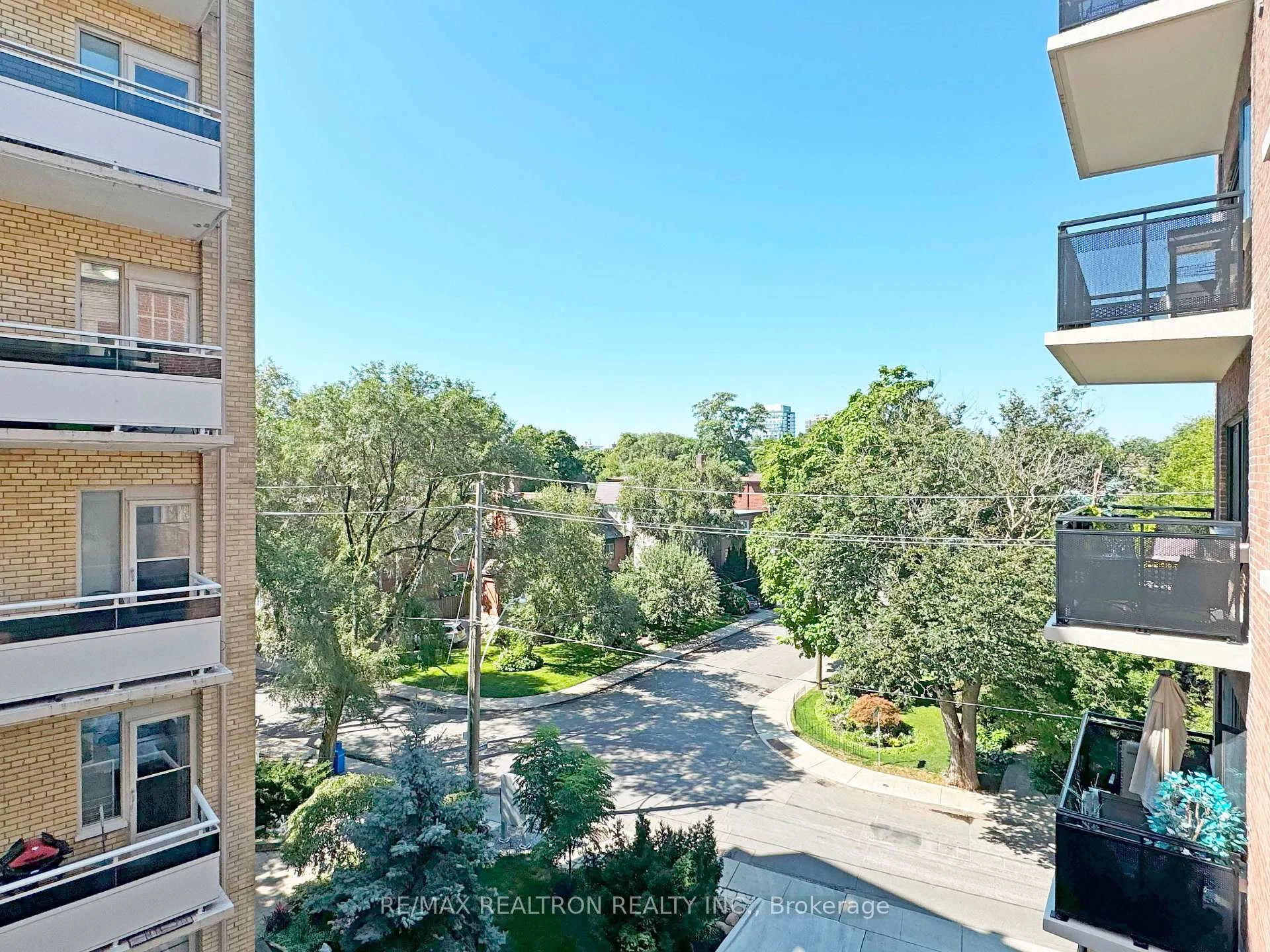 Photo 24 of Unit 607, 95 Lawton Boulevard, Toronto, Yonge-St. Clair — HOMEH