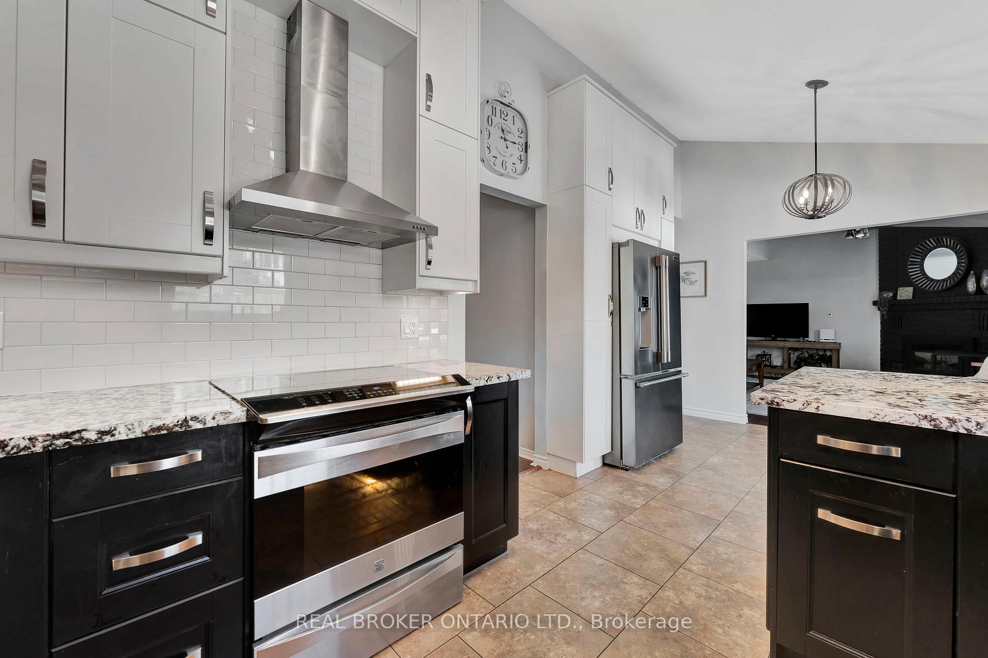 Photo 14 of 52 Beckett Drive, Brantford, Empire South — HOMEH