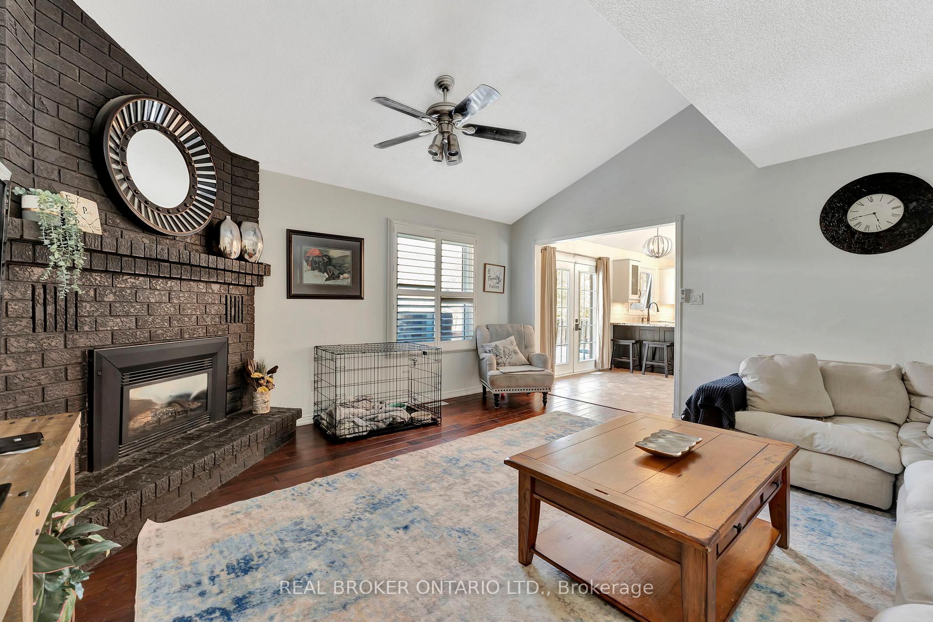 Photo 19 of 52 Beckett Drive, Brantford, Empire South — HOMEH