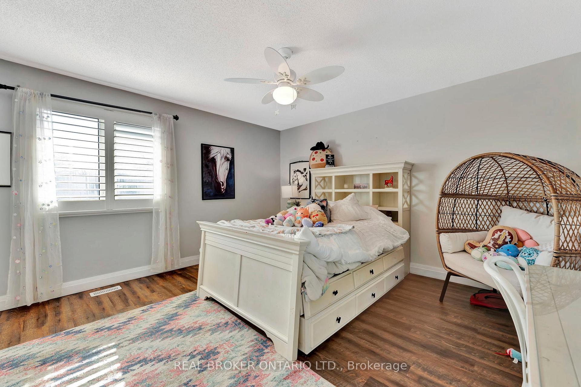 Photo 29 of 52 Beckett Drive, Brantford, Empire South — HOMEH