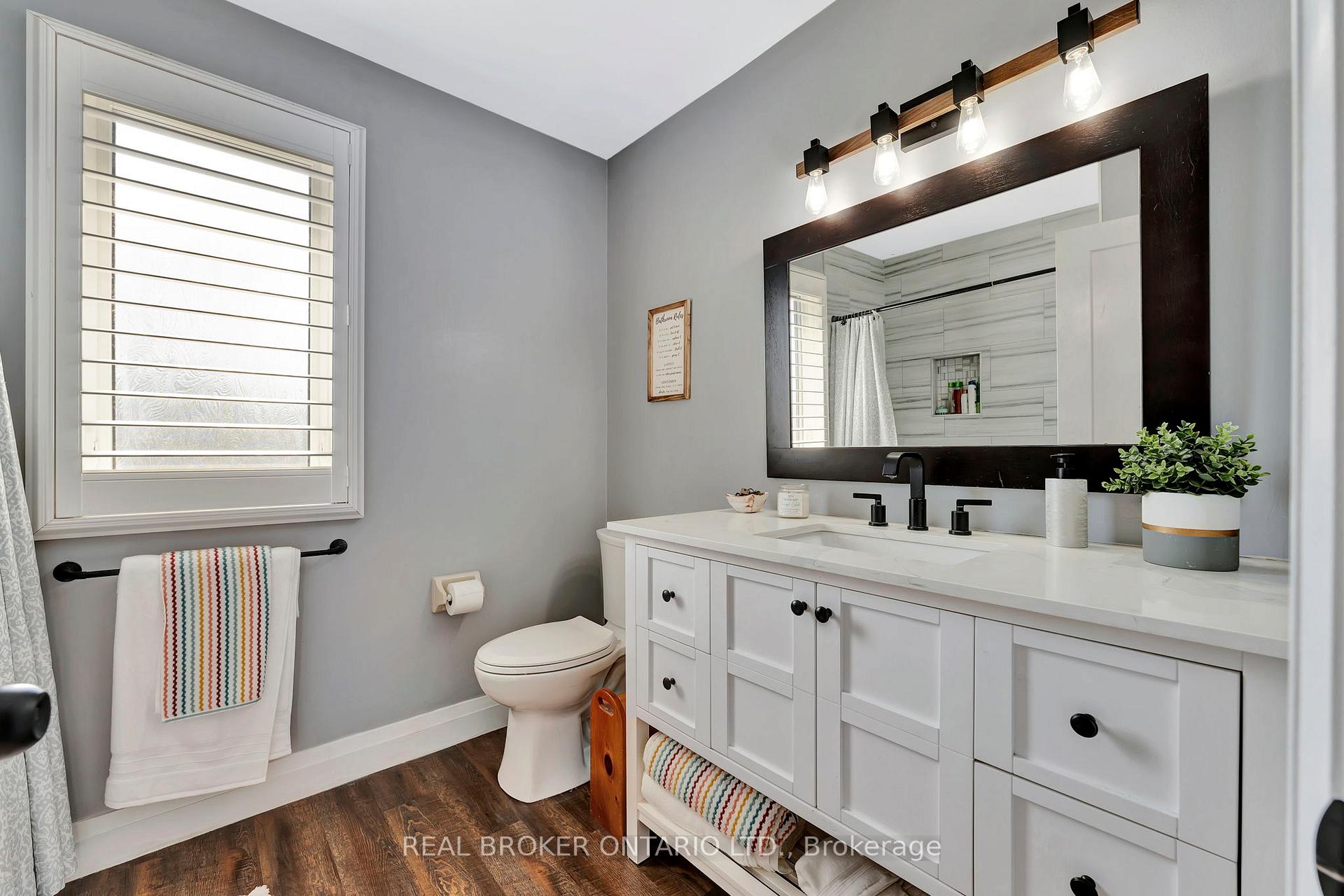 Photo 33 of 52 Beckett Drive, Brantford, Empire South — HOMEH