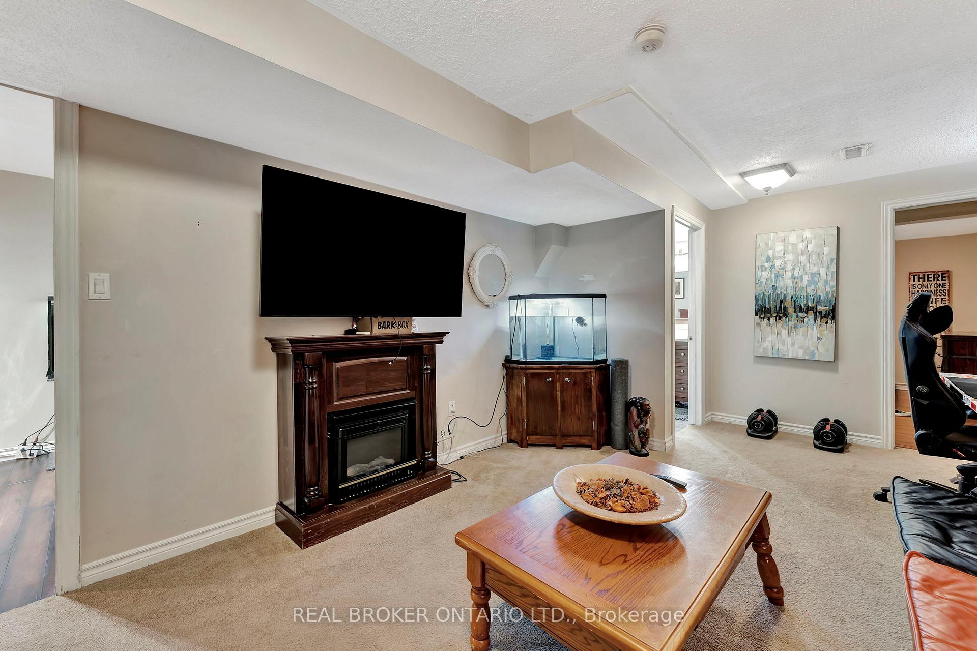 Photo 36 of 52 Beckett Drive, Brantford, Empire South — HOMEH