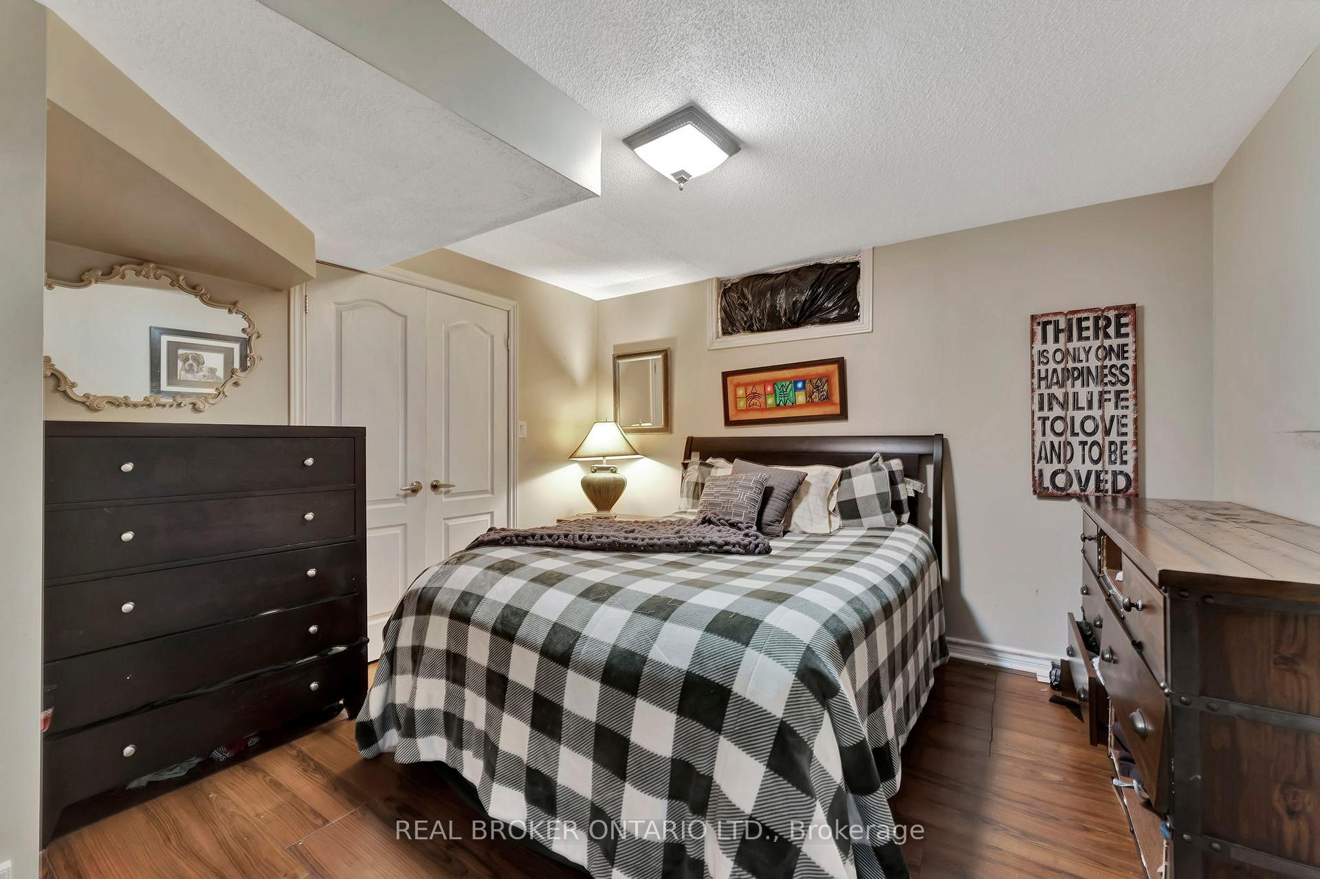 Photo 38 of 52 Beckett Drive, Brantford, Empire South — HOMEH