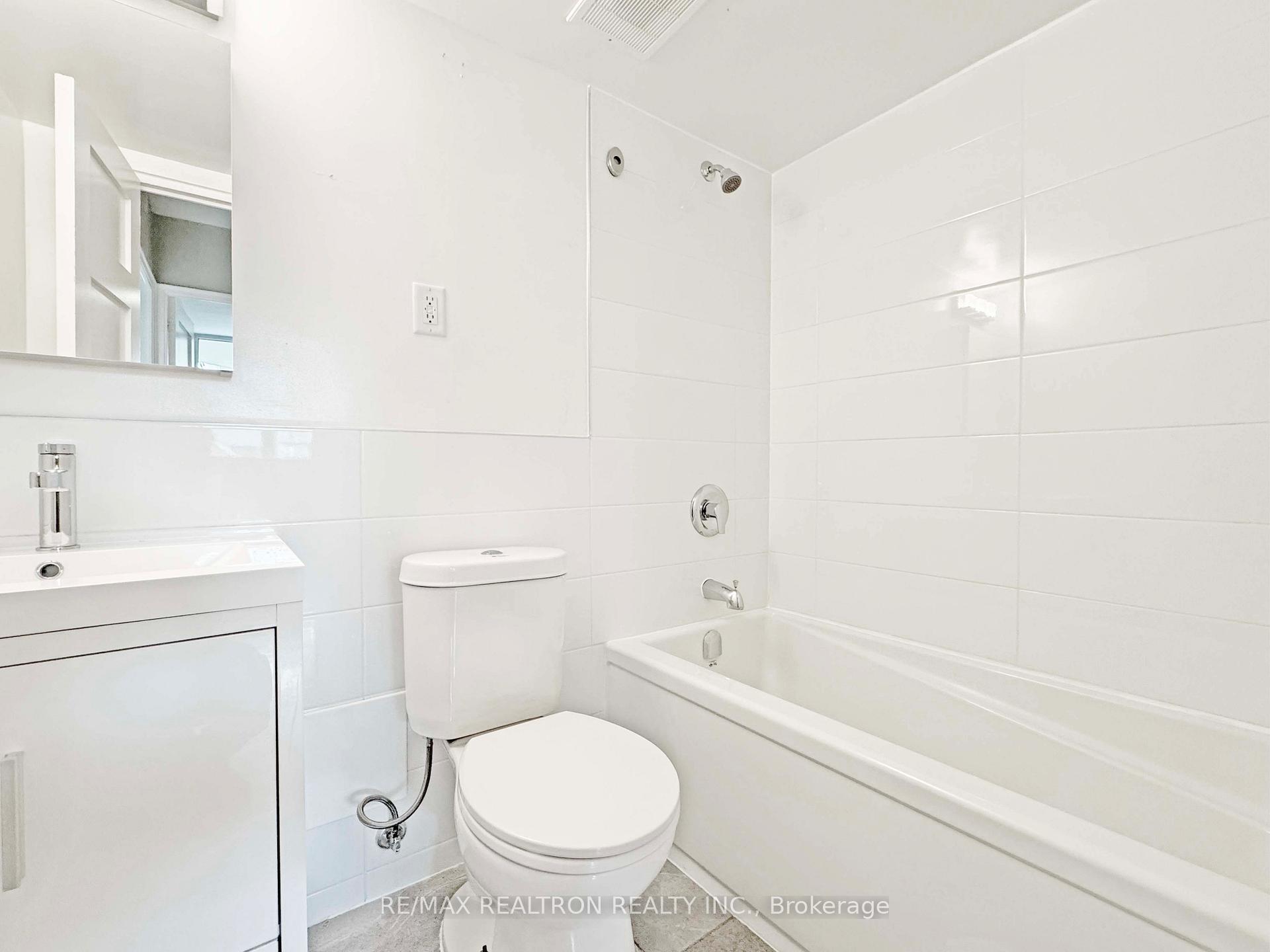 Photo 21 of Unit 406, 485 Huron Street, Toronto, The Annex — HOMEH