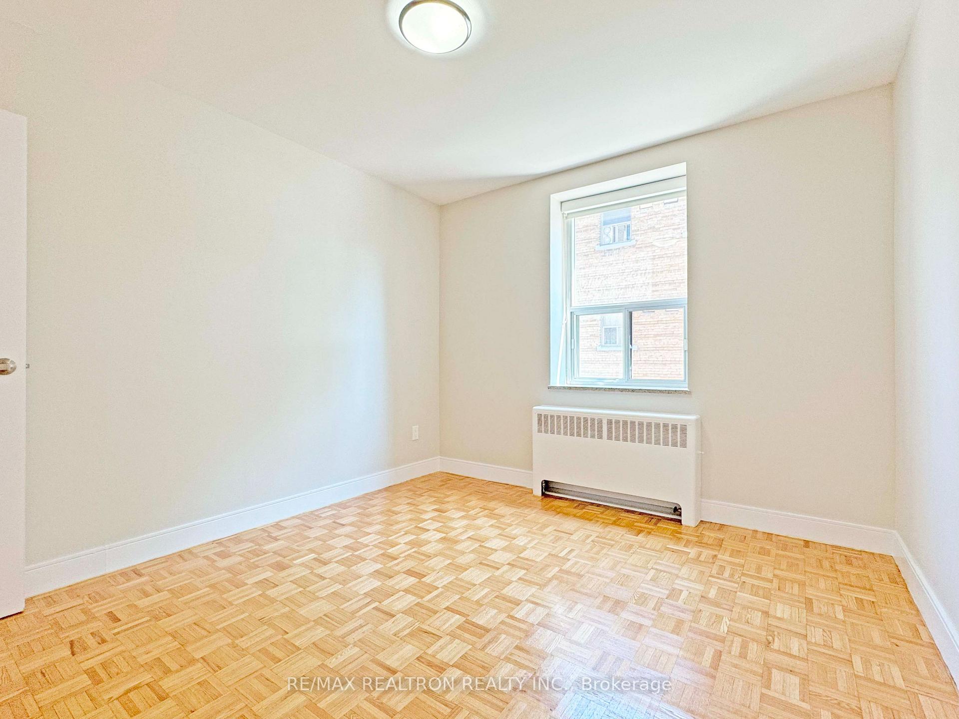 Photo 13 of Unit 603, 1291 Bayview Avenue, Toronto, Leaside — HOMEH