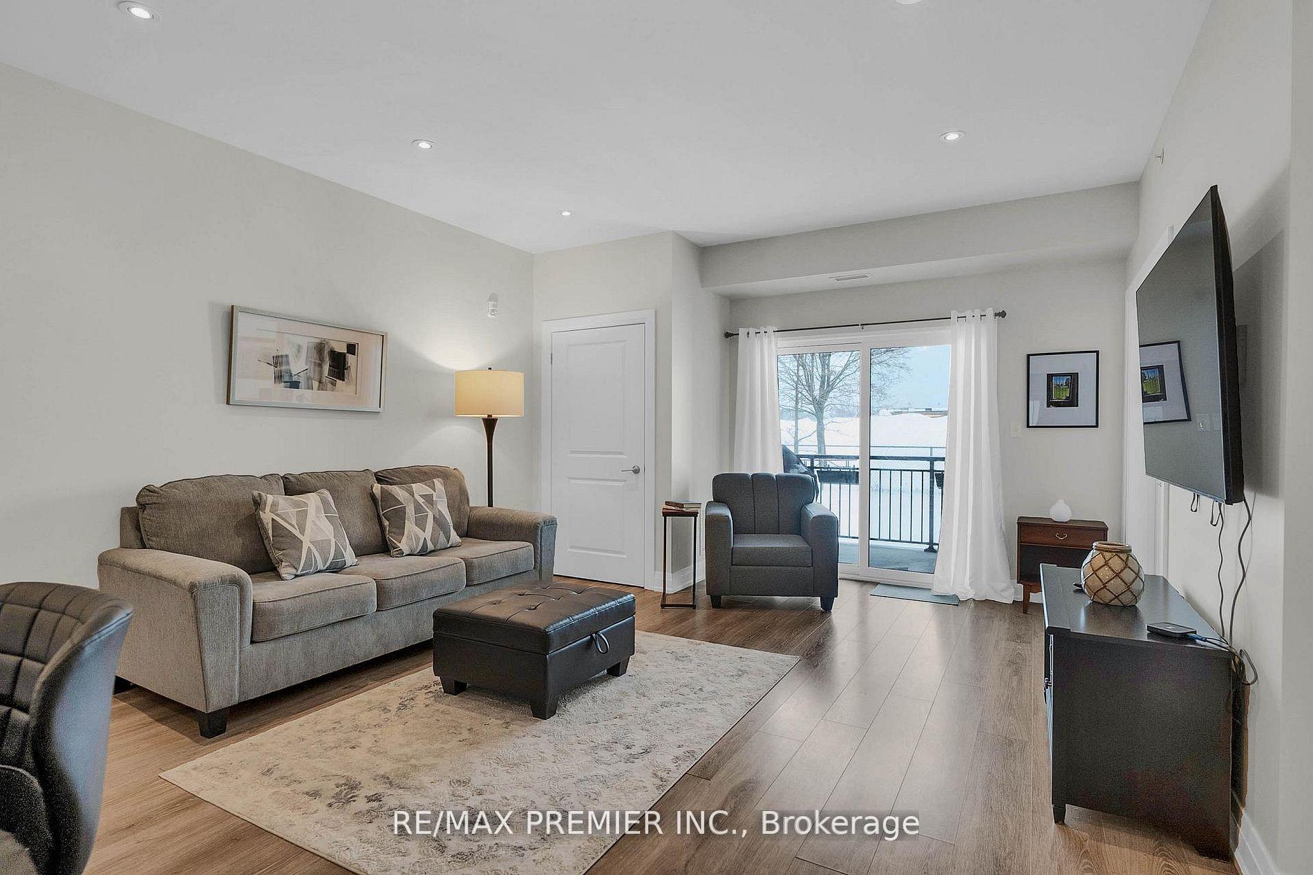 Photo 6 of Unit 110, 299 Cundles Road E, Barrie, Alliance — HOMEH