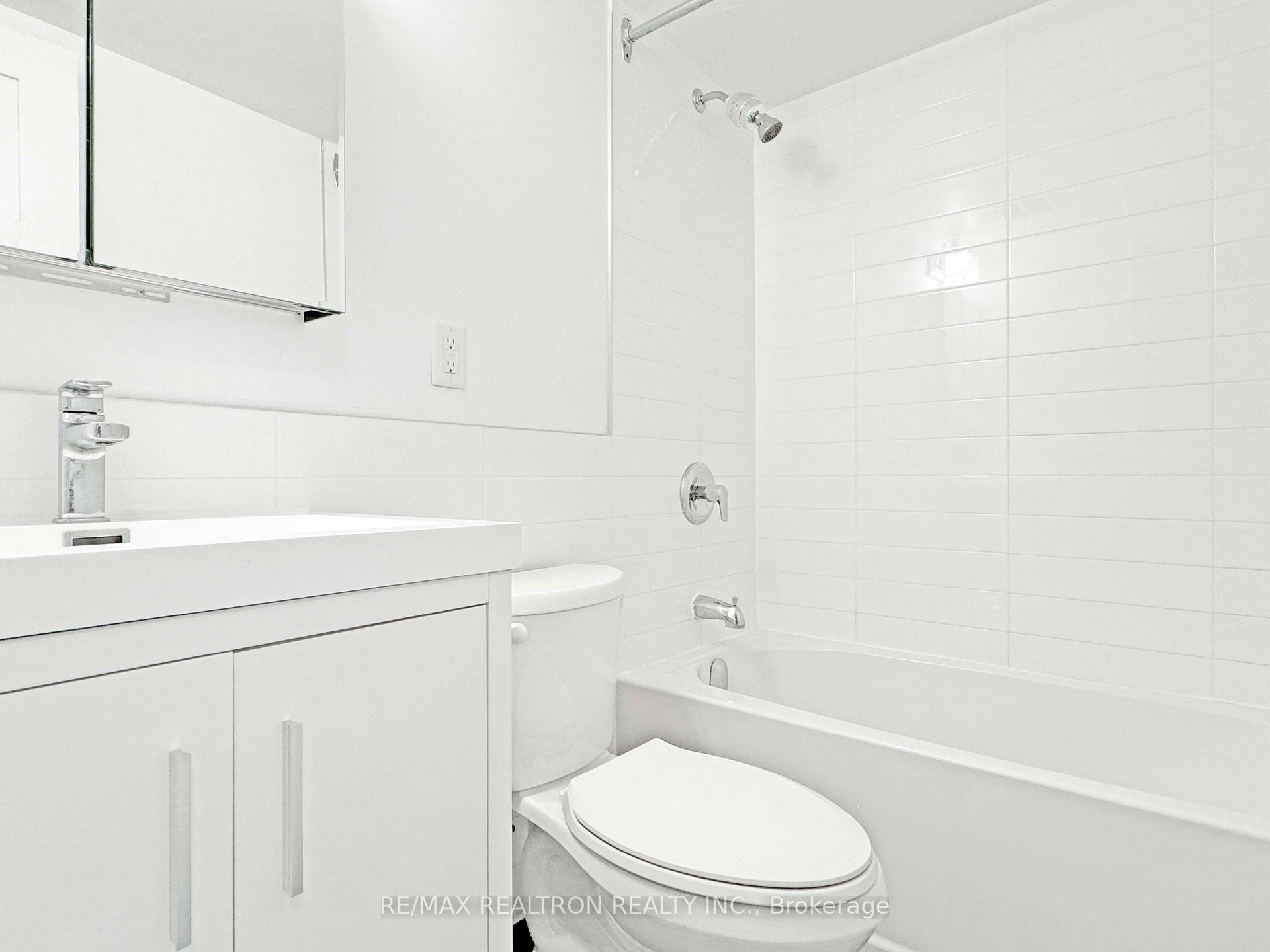Photo 15 of Unit 401, 485 Huron Street, Toronto, The Annex — HOMEH