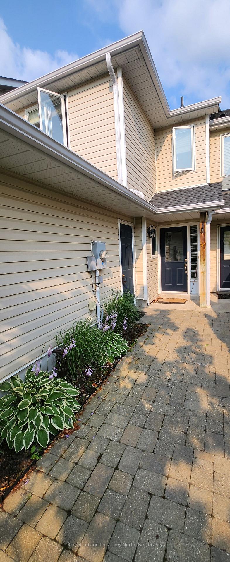 Photo 2 of Unit 4, 107 Ellen Lane, Collingwood — HOMEH