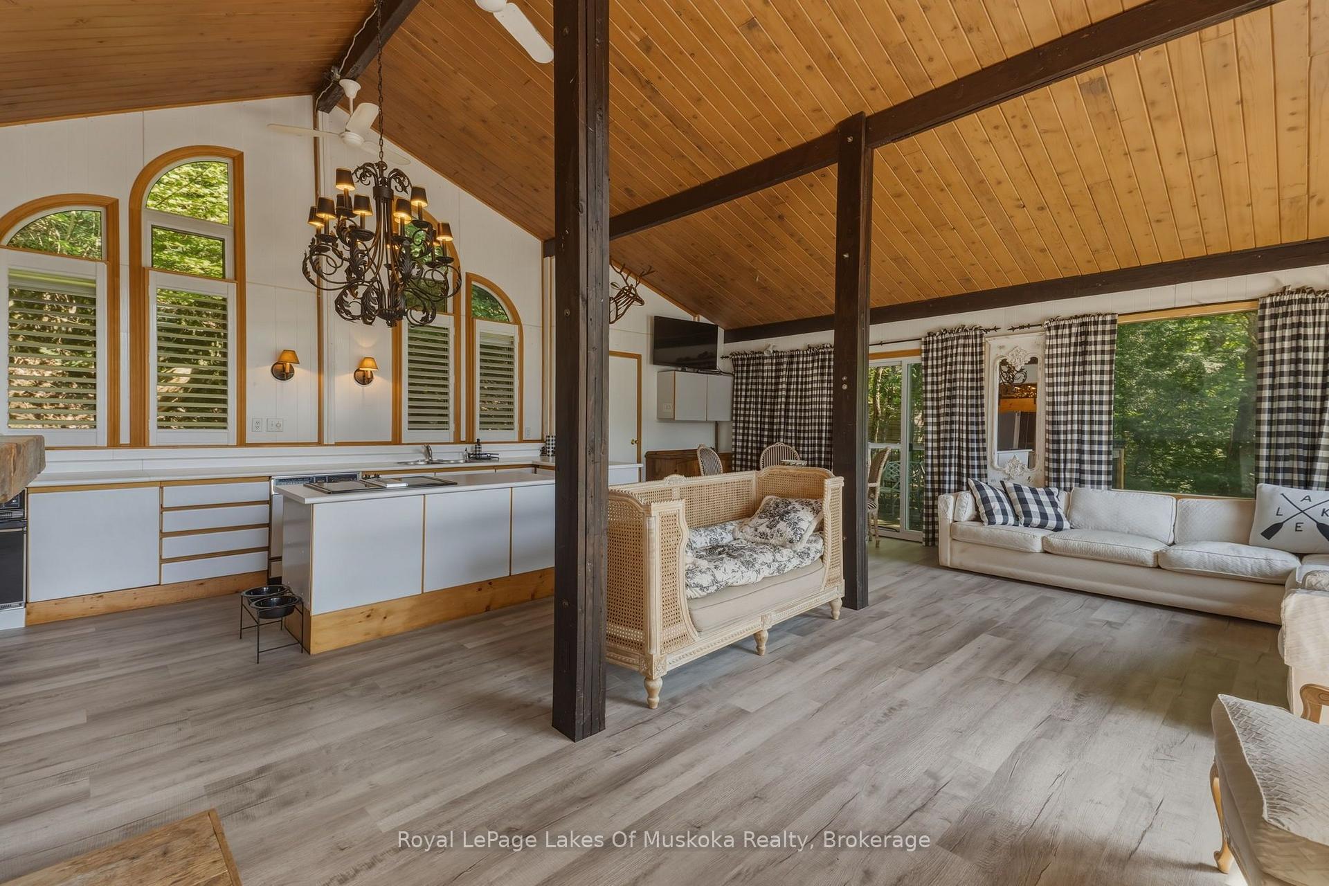 Photo 27 of 1187 Ivy Lane, Algonquin Highlands, McClintock — HOMEH