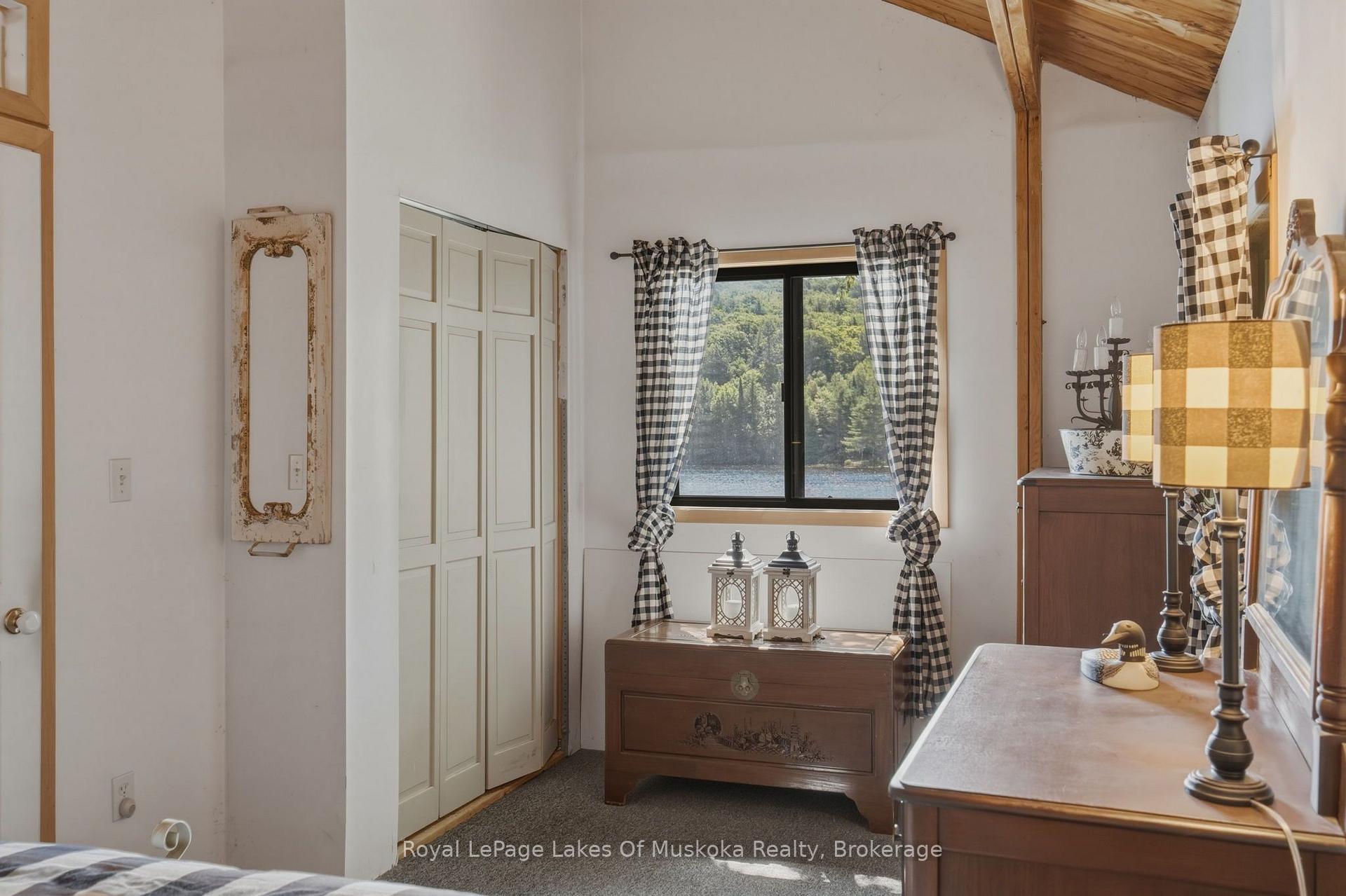 Photo 32 of 1187 Ivy Lane, Algonquin Highlands, McClintock — HOMEH