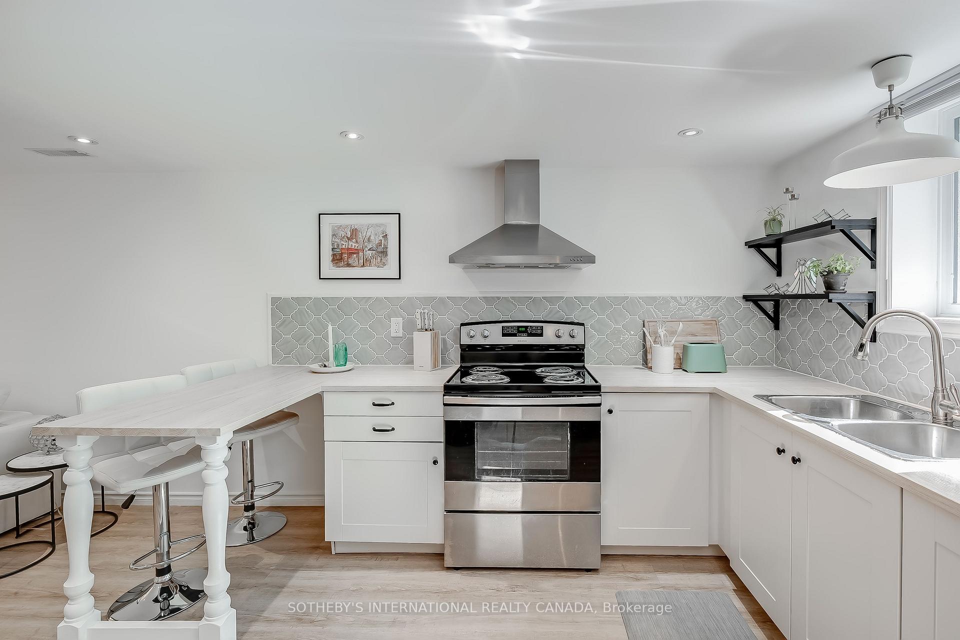 Photo 7 of 12 Peel Street S, Hamilton, Dundas — HOMEH