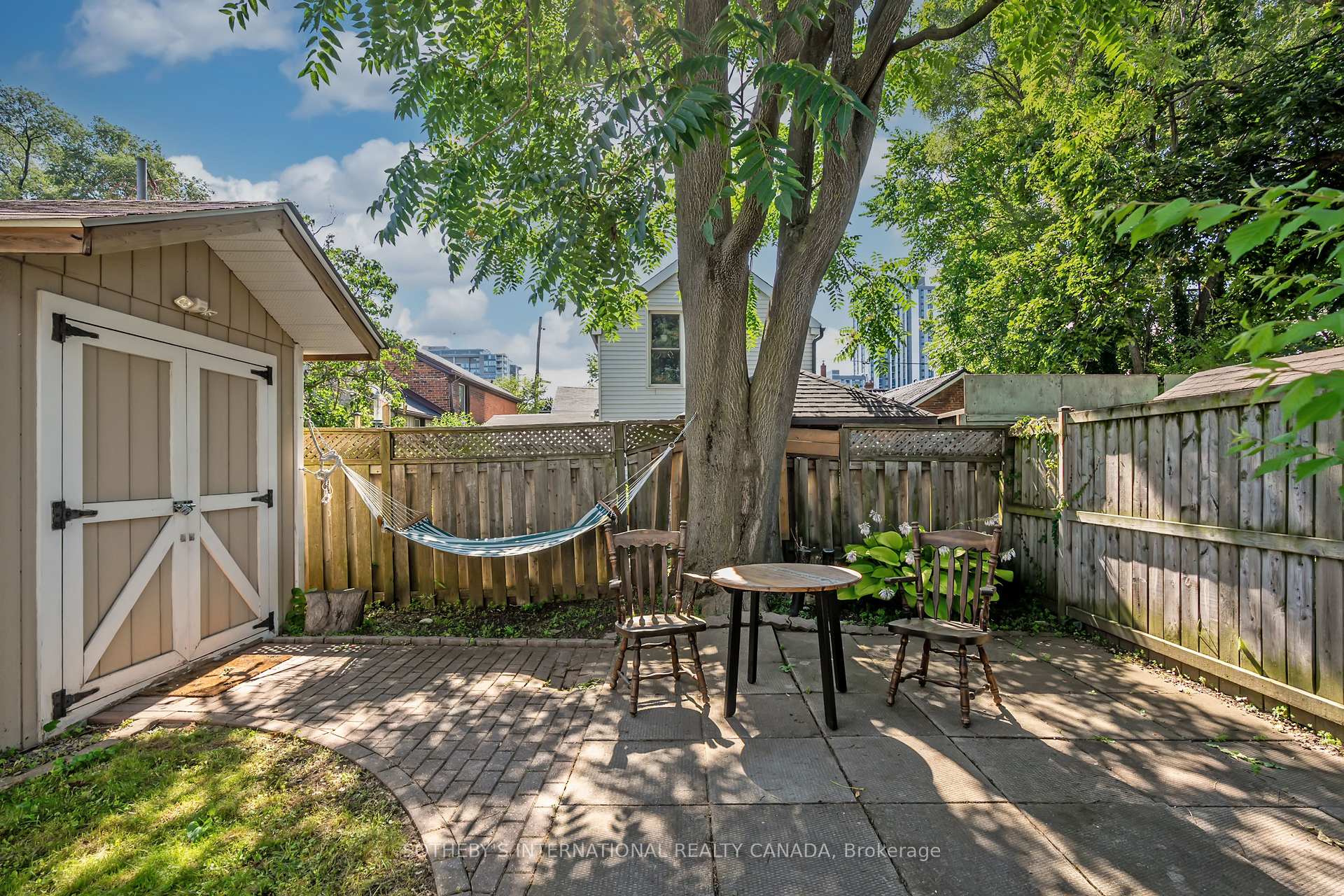 Photo 23 of 12 Peel Street S, Hamilton, Dundas — HOMEH