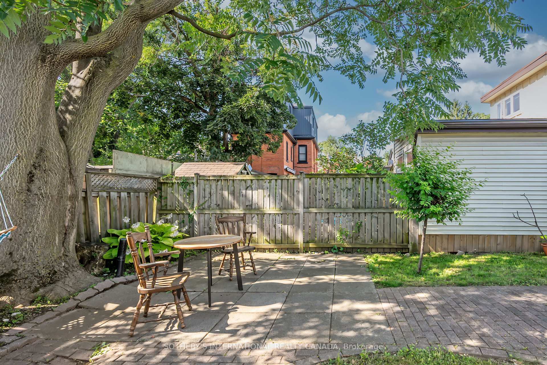 Photo 30 of 12 Peel Street S, Hamilton, Dundas — HOMEH