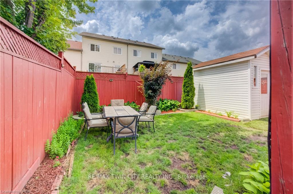 Photo 33 of 27 Bridlewreath Street, Kitchener, Larentian West — HOMEH