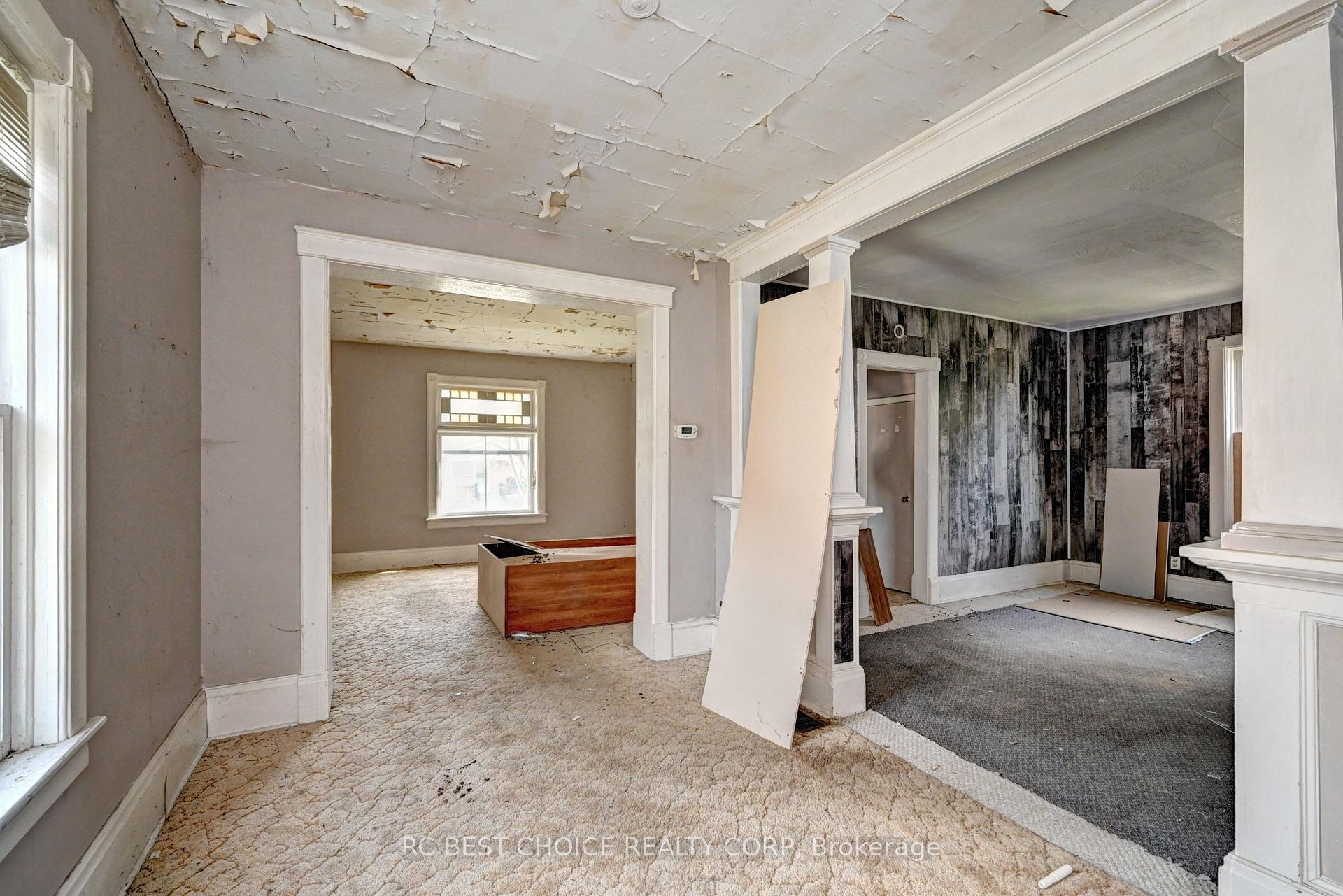 Photo 9 of 263-265 Mill Street, Kitchener, Southdale — HOMEH