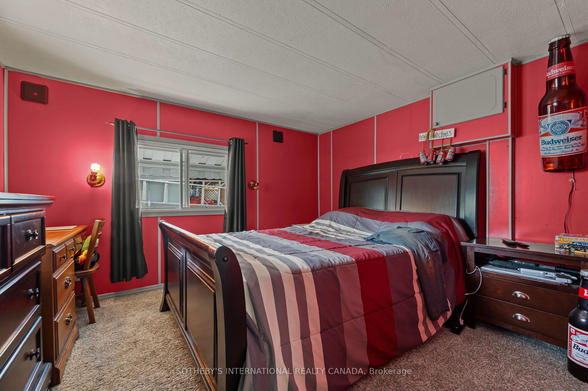 Photo 18 of Unit 215, 580 Beaver Creek Road, Waterloo, Columbia Forest — HOMEH