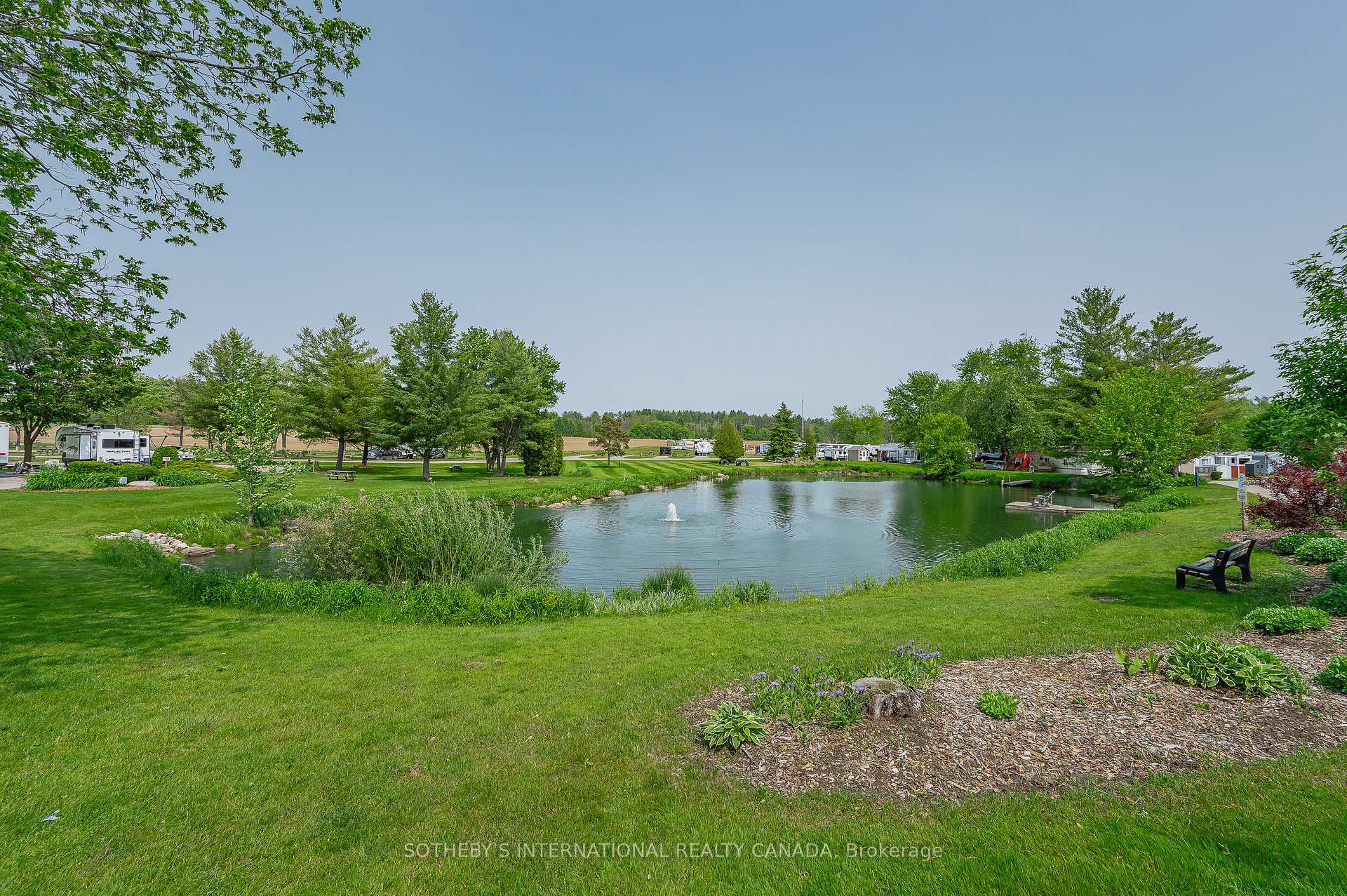 Photo 32 of Unit 215, 580 Beaver Creek Road, Waterloo, Columbia Forest — HOMEH