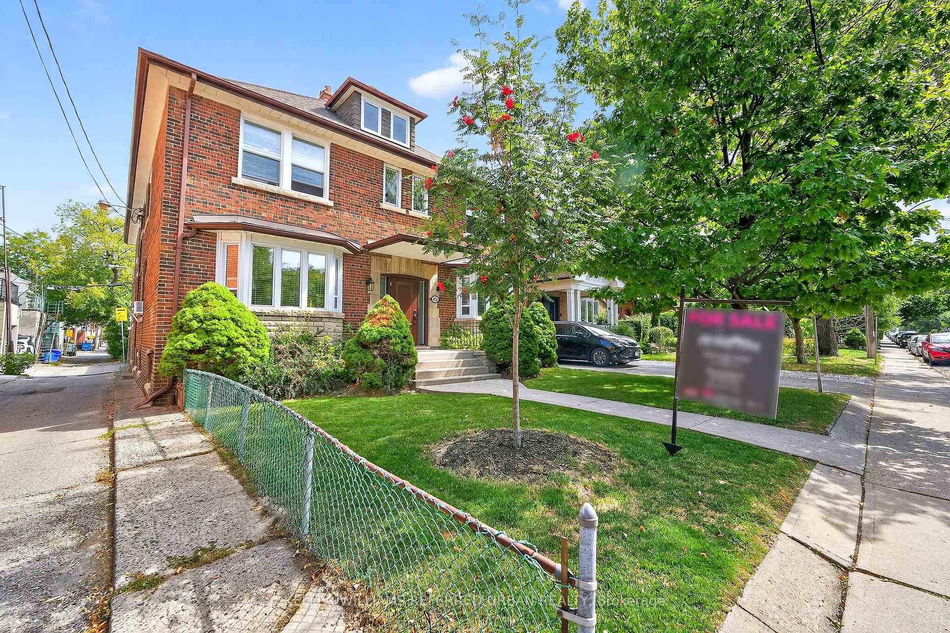 Photo 2 of 93 Northcliffe Boulevard, Toronto, Corso Italia-Davenport — HOMEH