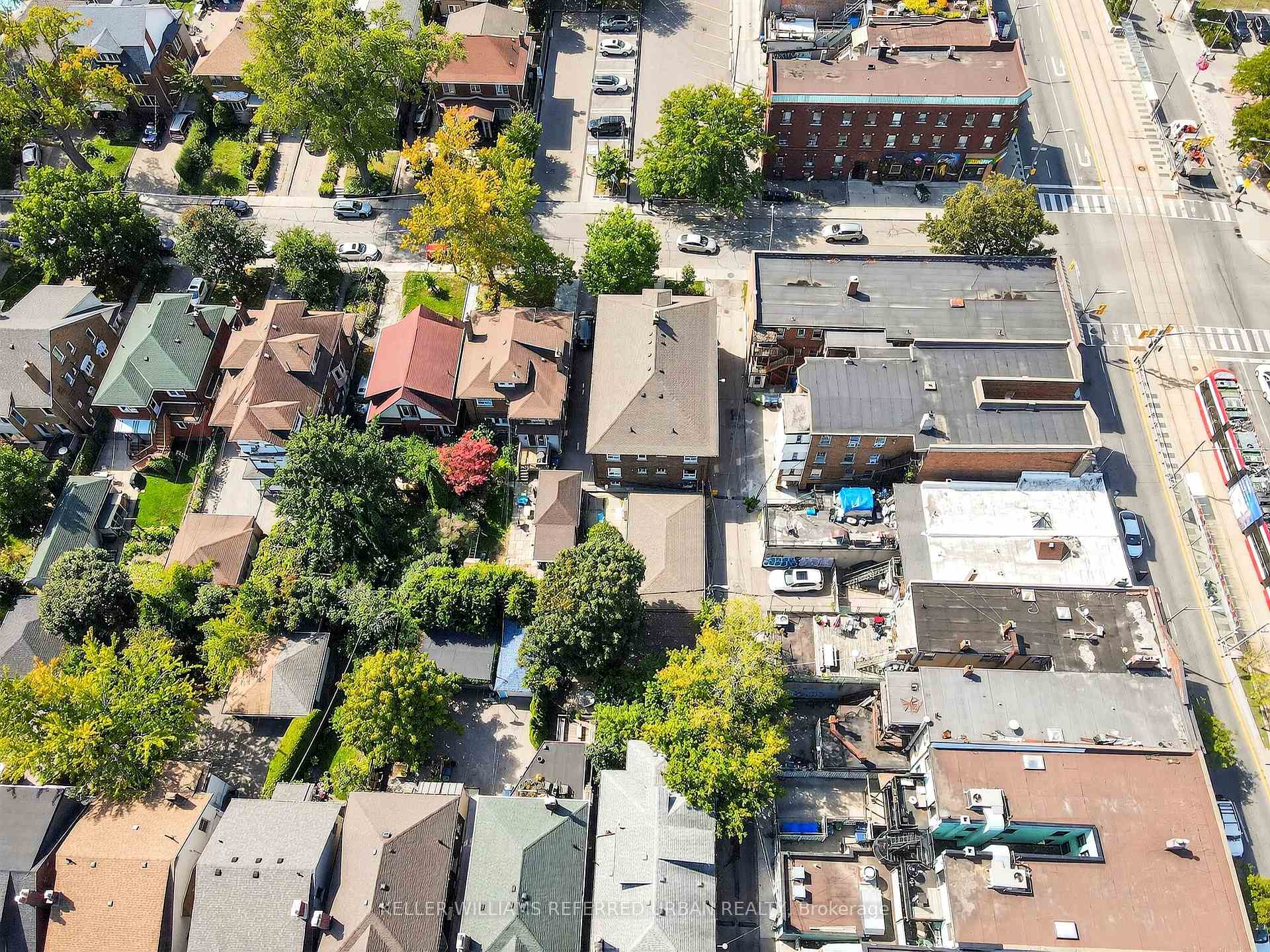 Photo 4 of 93 Northcliffe Boulevard, Toronto, Corso Italia-Davenport — HOMEH