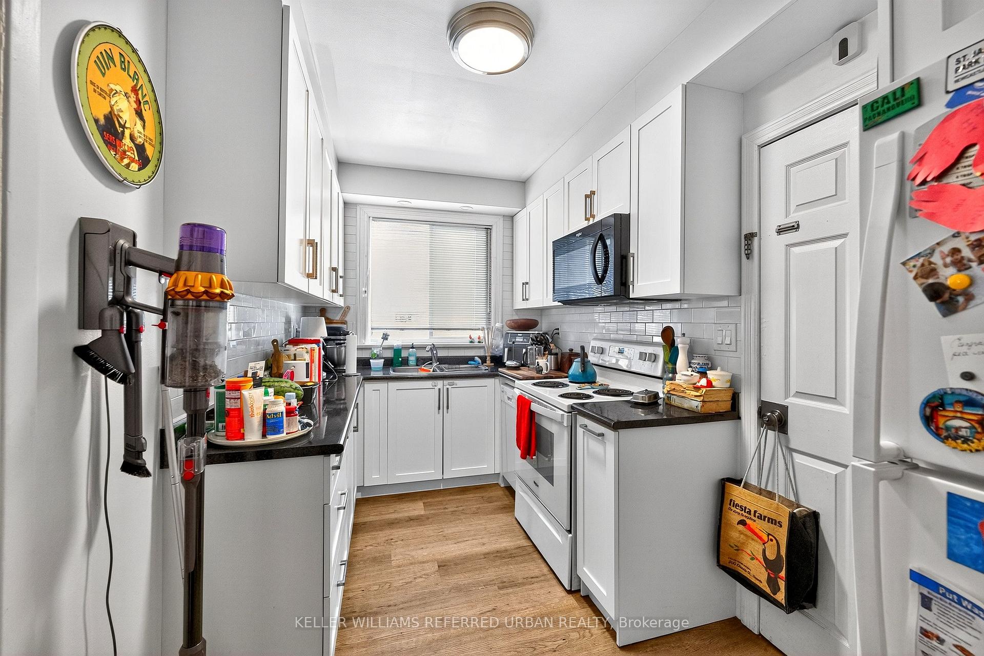 Photo 10 of 93 Northcliffe Boulevard, Toronto, Corso Italia-Davenport — HOMEH