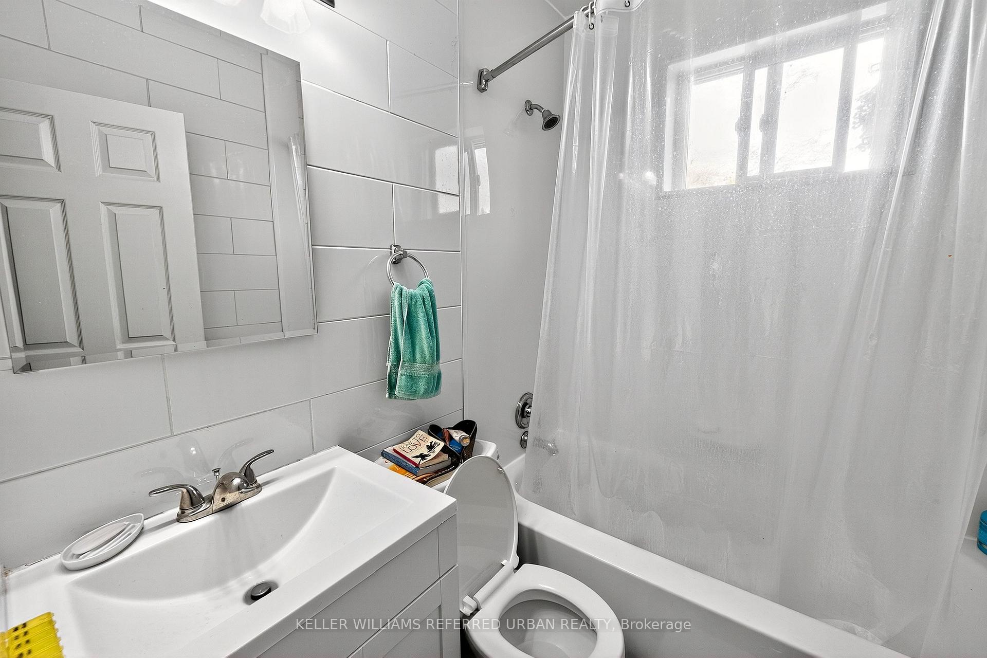 Photo 27 of 93 Northcliffe Boulevard, Toronto, Corso Italia-Davenport — HOMEH