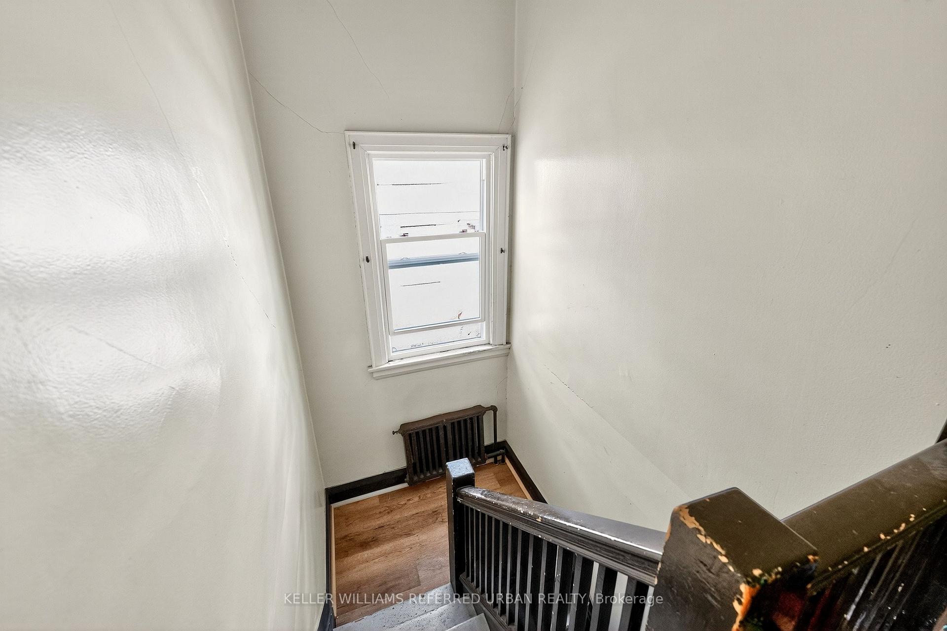 Photo 28 of 93 Northcliffe Boulevard, Toronto, Corso Italia-Davenport — HOMEH