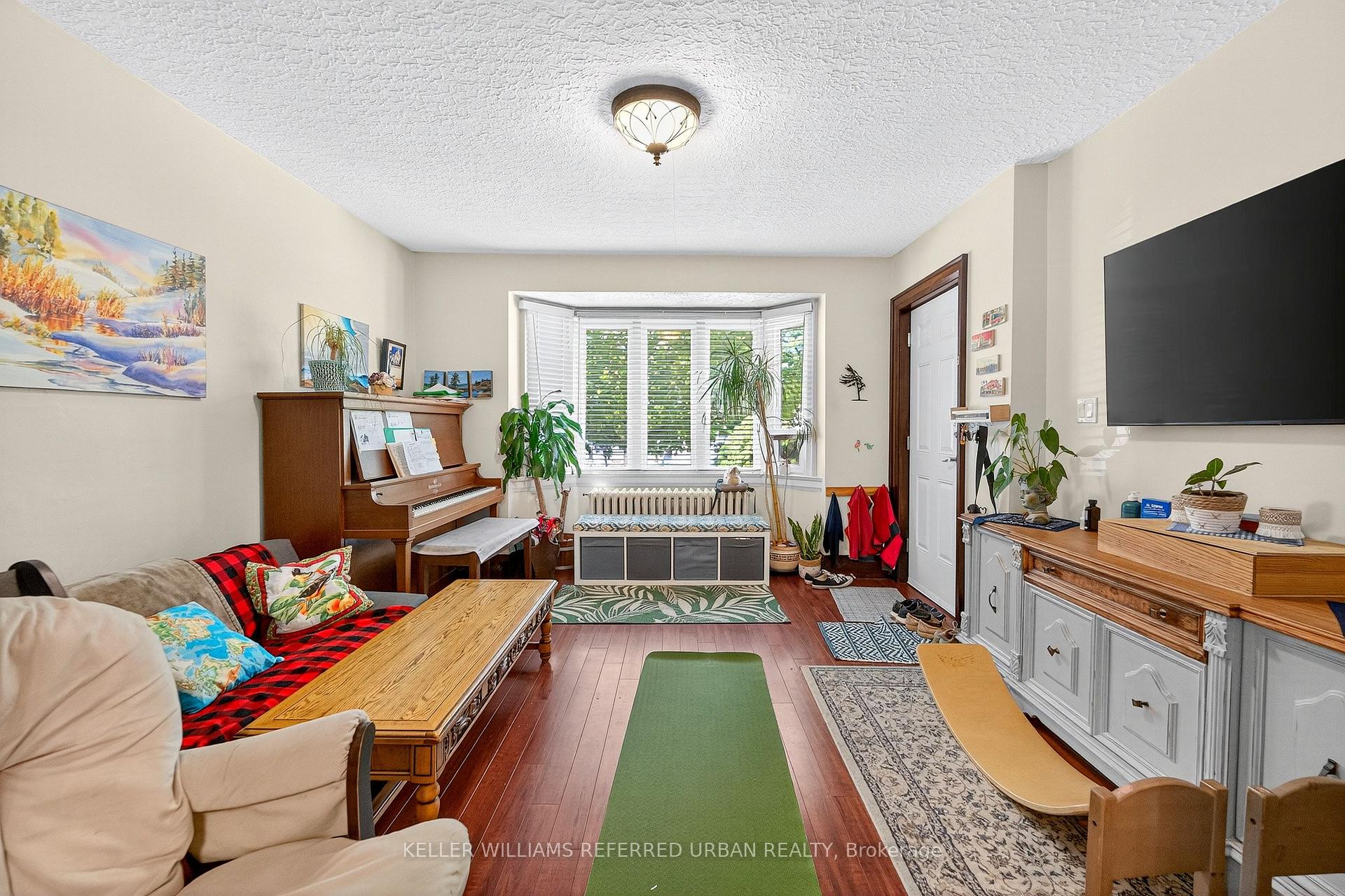 Photo 31 of 93 Northcliffe Boulevard, Toronto, Corso Italia-Davenport — HOMEH