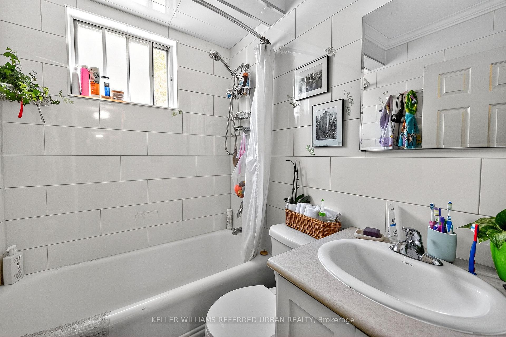 Photo 39 of 93 Northcliffe Boulevard, Toronto, Corso Italia-Davenport — HOMEH