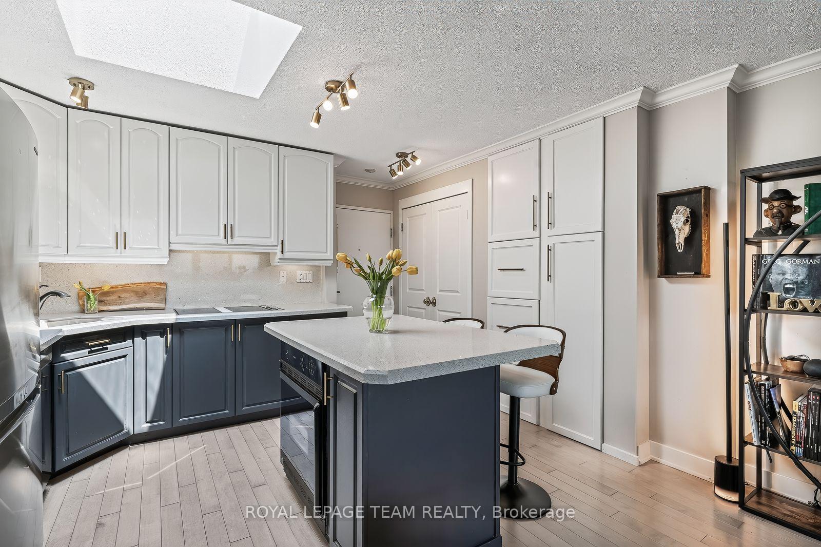 Photo 38 of Unit 1710, 40 Landry Street, Ottawa, Vanier — HOMEH