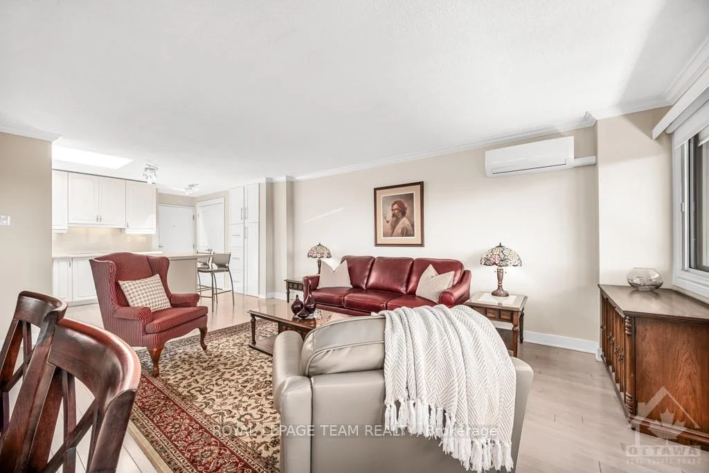 Photo 10 of Unit 1710, 40 Landry Street, Ottawa, Vanier — HOMEH
