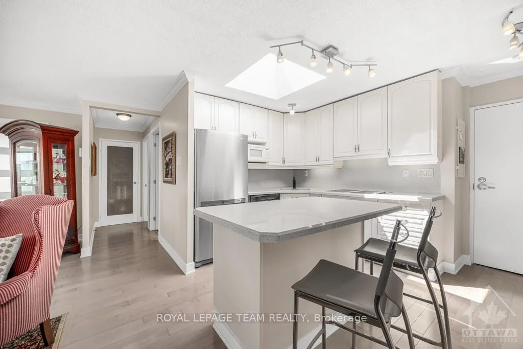 Photo 25 of Unit 1710, 40 Landry Street, Ottawa, Vanier — HOMEH