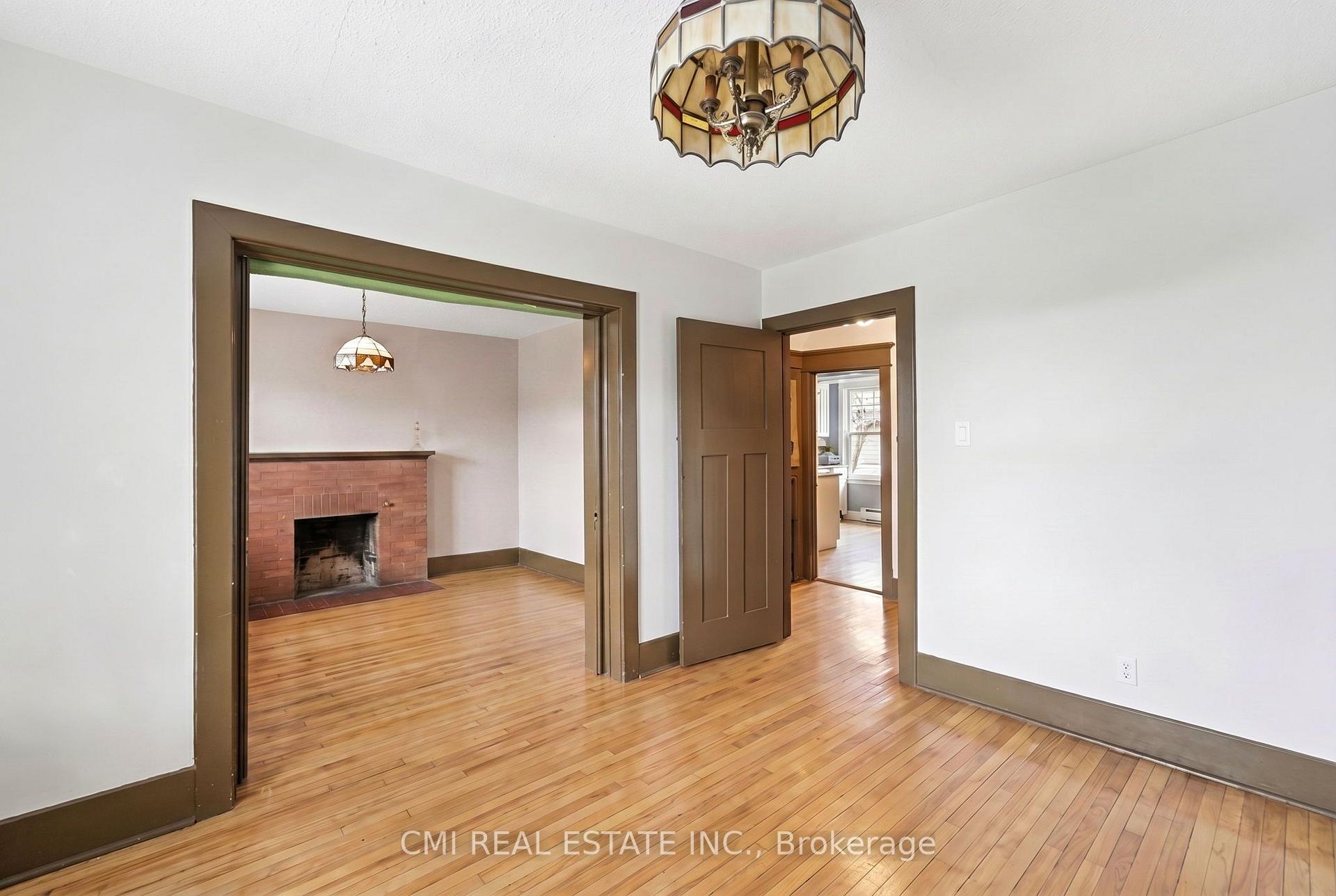 Photo 15 of Unit 1, 1031 Carling Avenue, Ottawa, Civic Hospital — HOMEH