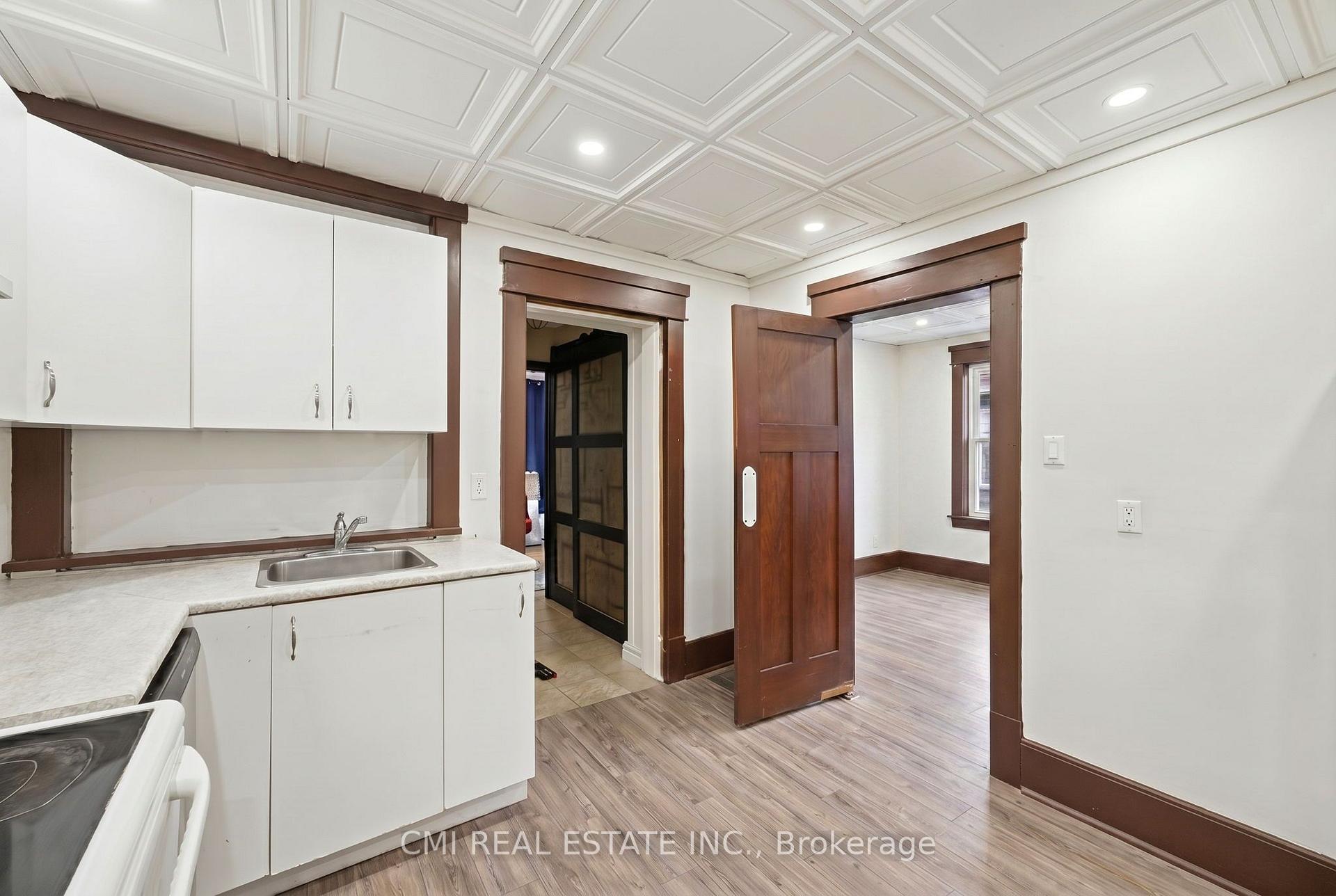 Photo 26 of Unit 1, 1031 Carling Avenue, Ottawa, Civic Hospital — HOMEH
