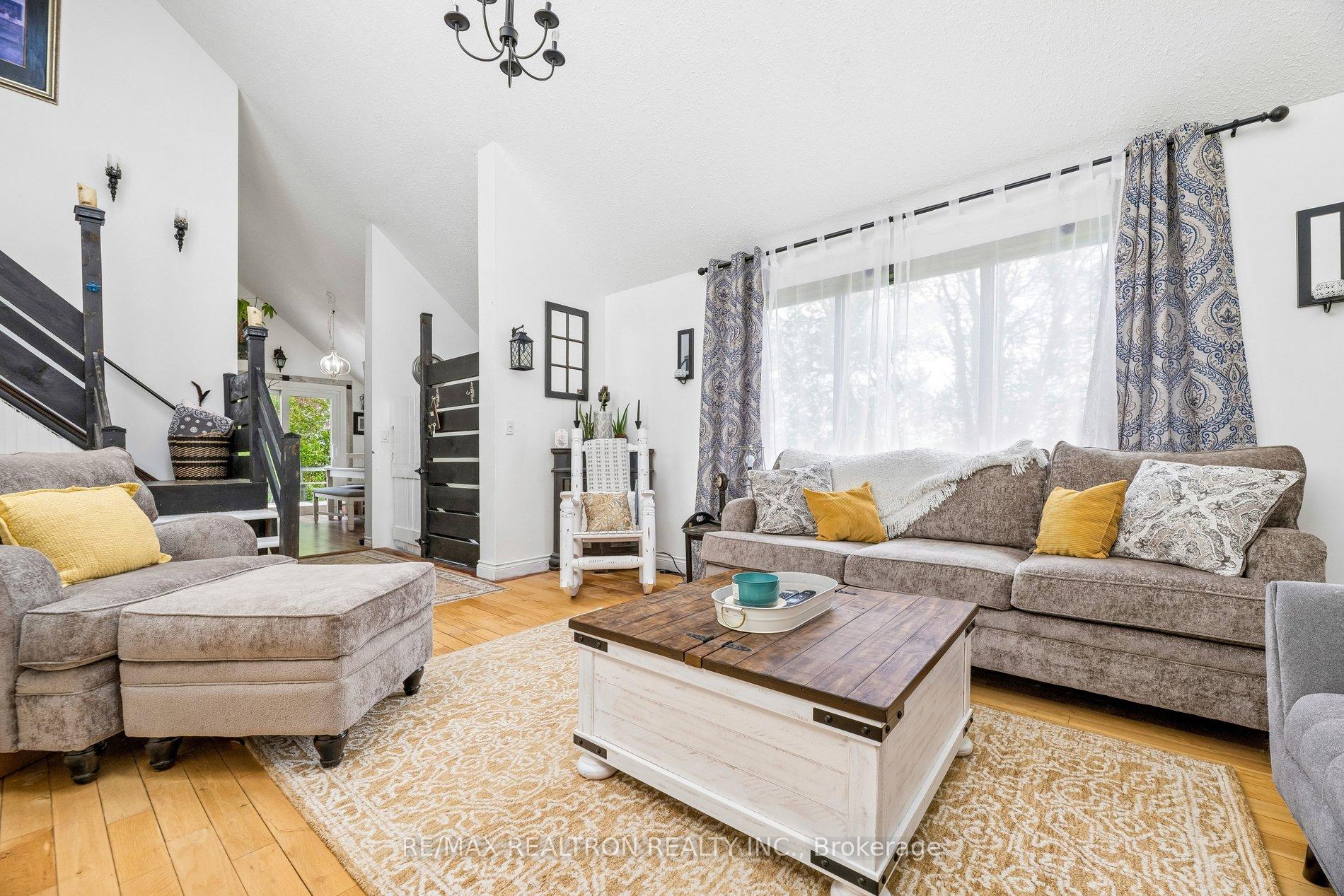 Photo 6 of 152 Settlers Road, Kawartha Lakes, Ops — HOMEH