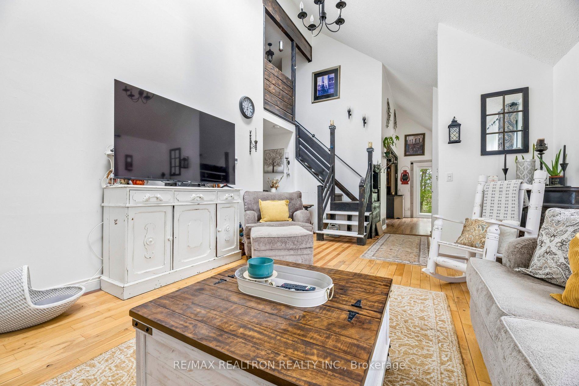 Photo 7 of 152 Settlers Road, Kawartha Lakes, Ops — HOMEH