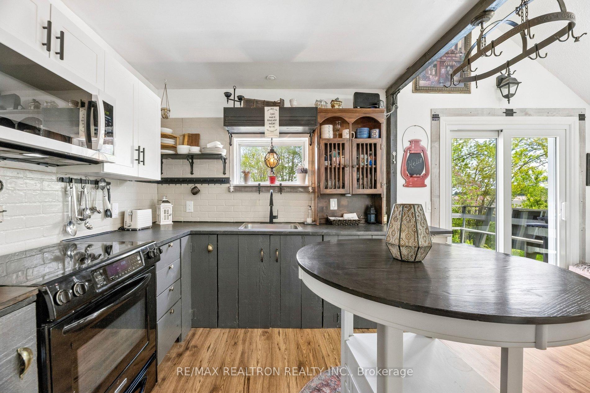 Photo 16 of 152 Settlers Road, Kawartha Lakes, Ops — HOMEH