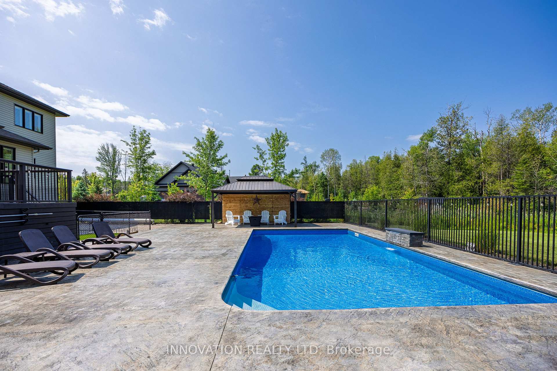 Photo 5 of 323 Silent Wood Grove, Ottawa, Huntley Ward (North West) — HOMEH