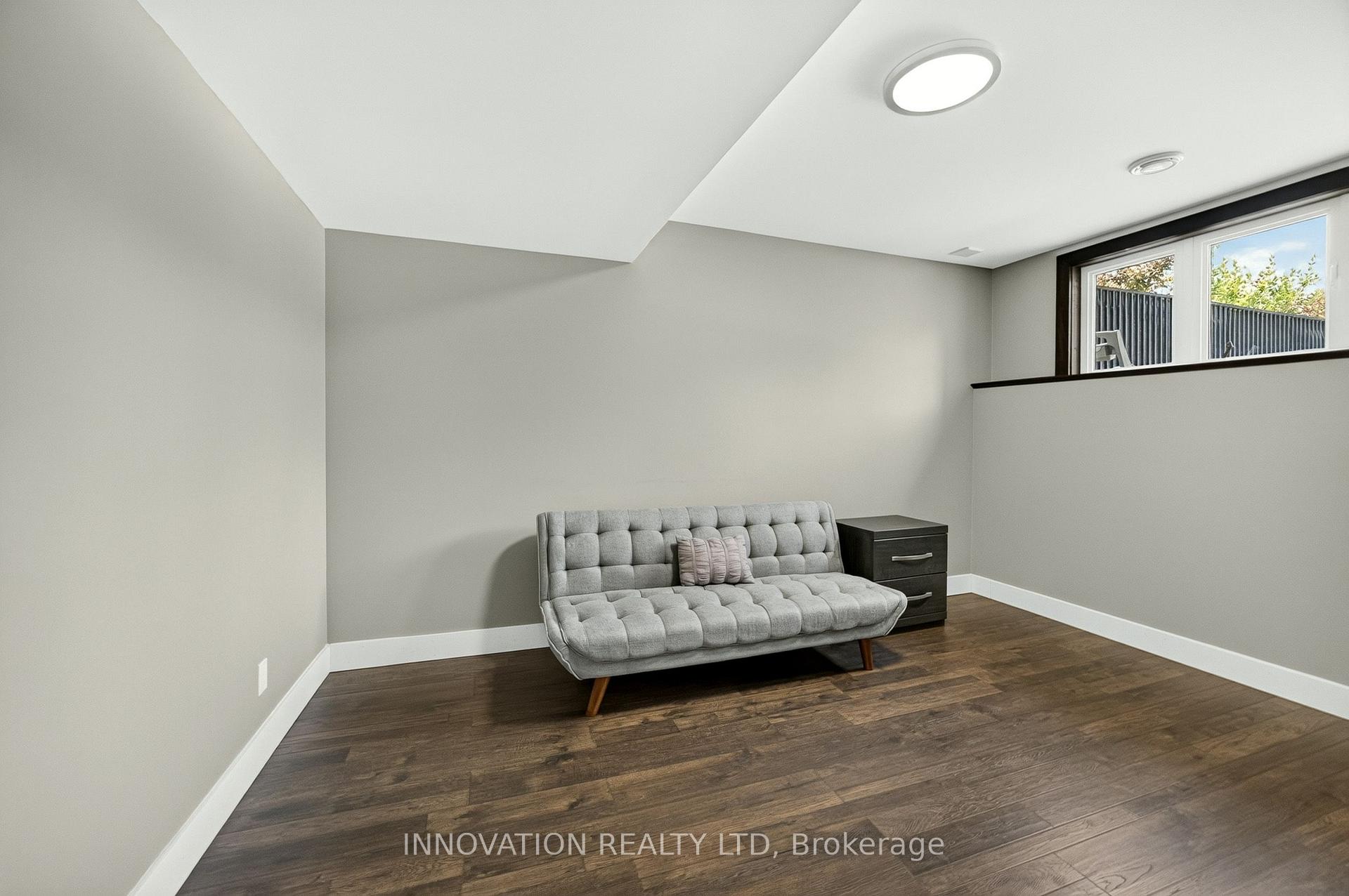 Photo 35 of 323 Silent Wood Grove, Ottawa, Huntley Ward (North West) — HOMEH