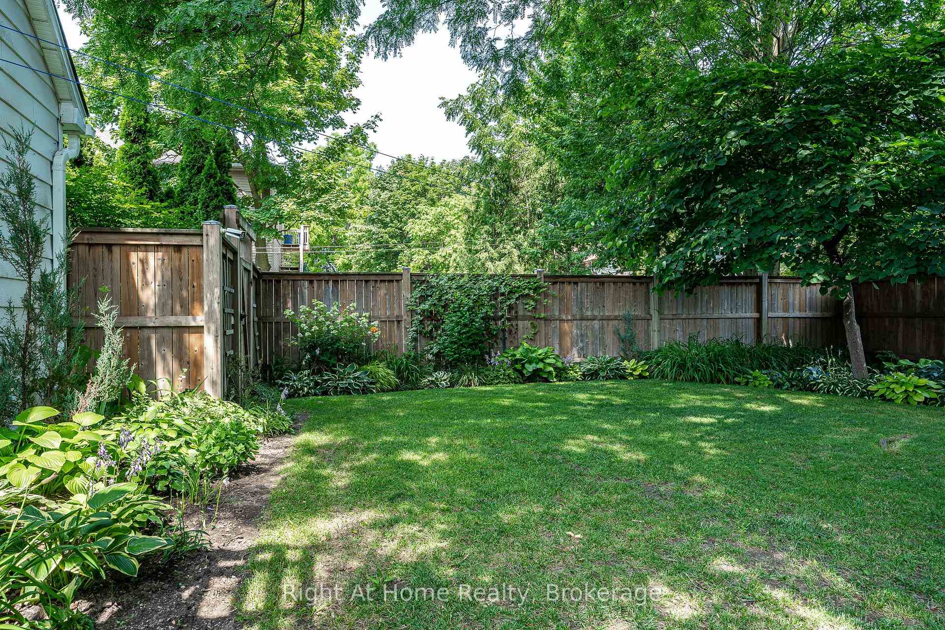 Photo 25 of 302 Huron Street, Stratford — HOMEH