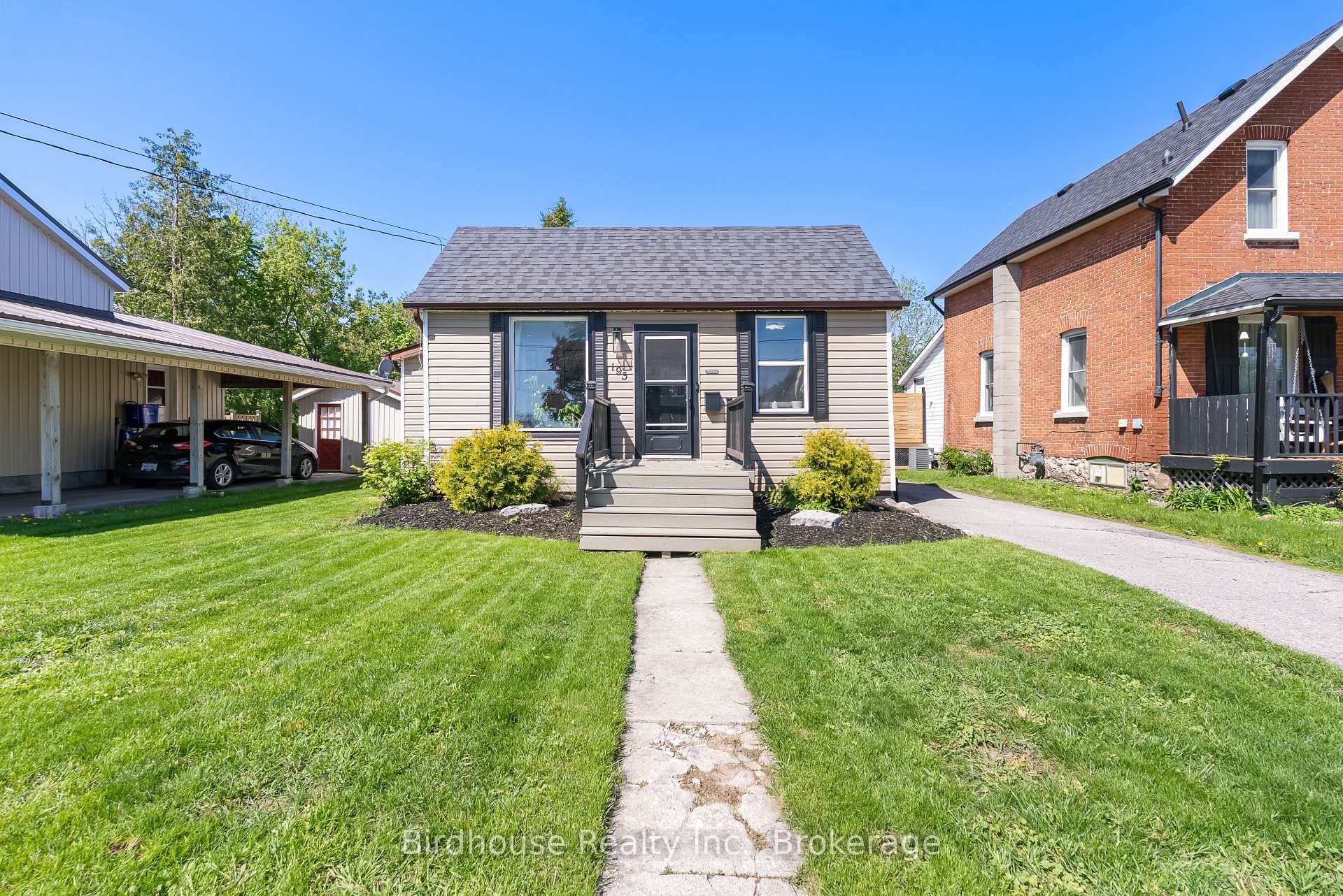 Photo 3 of 195 William Street N, Kawartha Lakes, Lindsay — HOMEH
