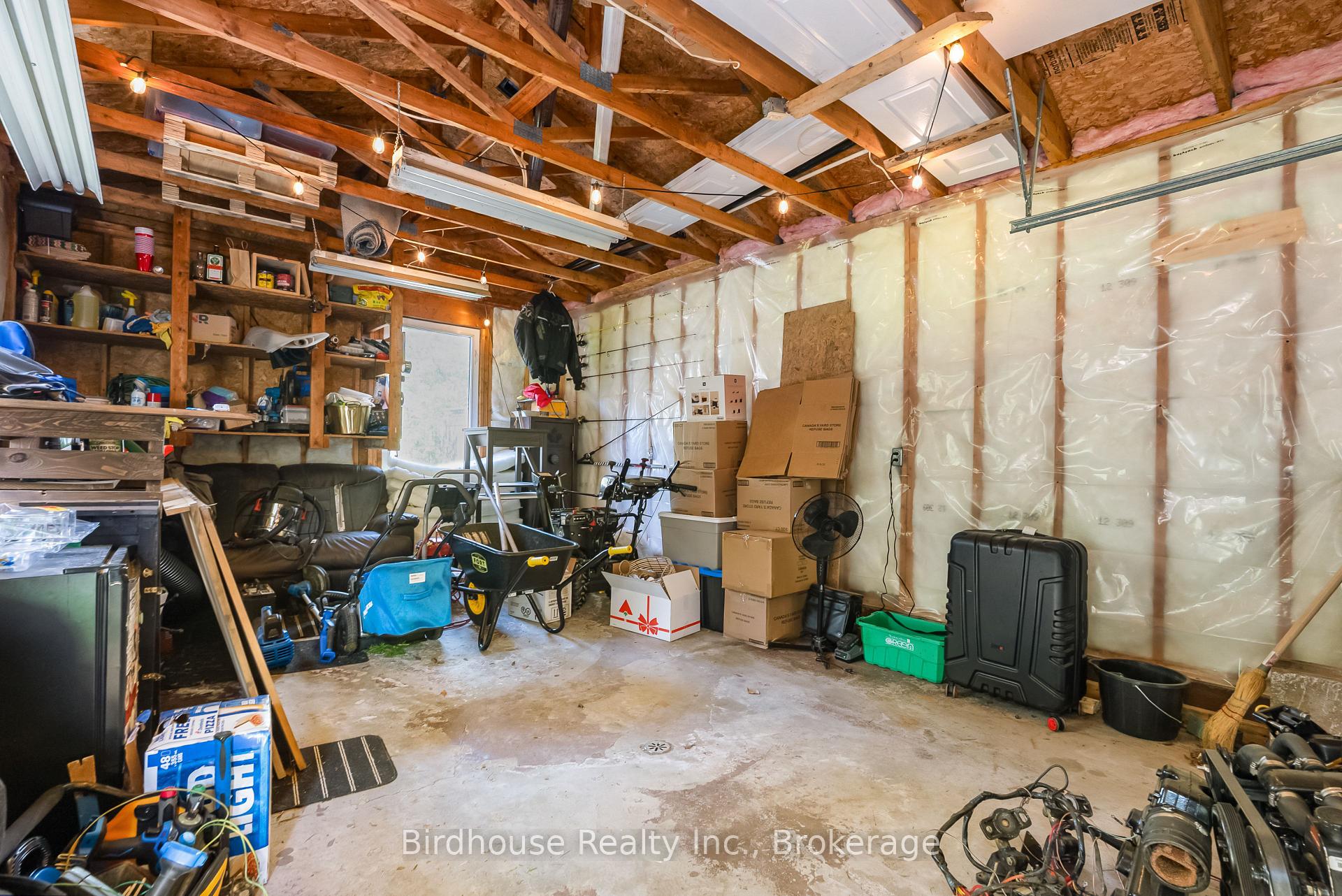 Photo 25 of 195 William Street N, Kawartha Lakes, Lindsay — HOMEH