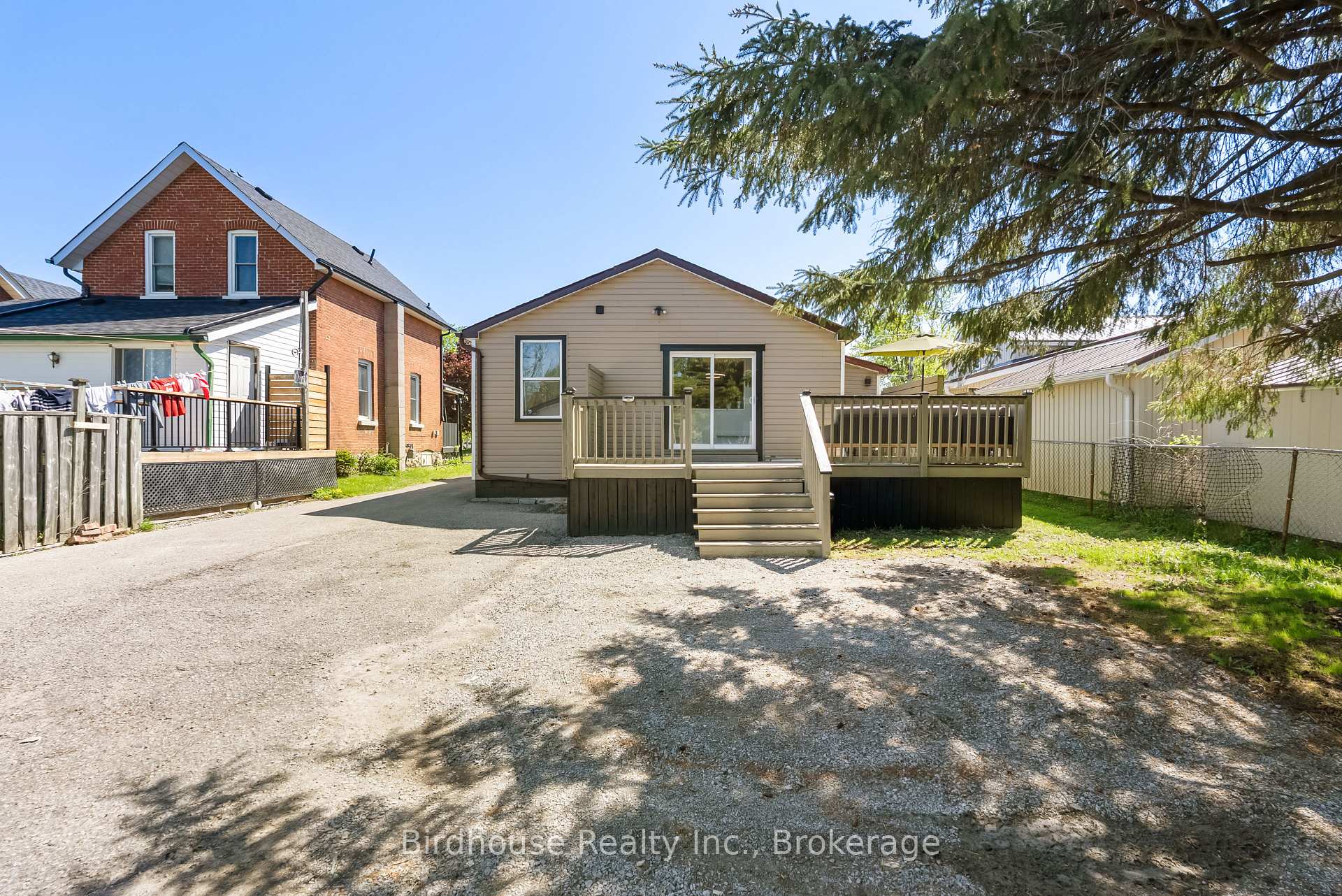 Photo 26 of 195 William Street N, Kawartha Lakes, Lindsay — HOMEH