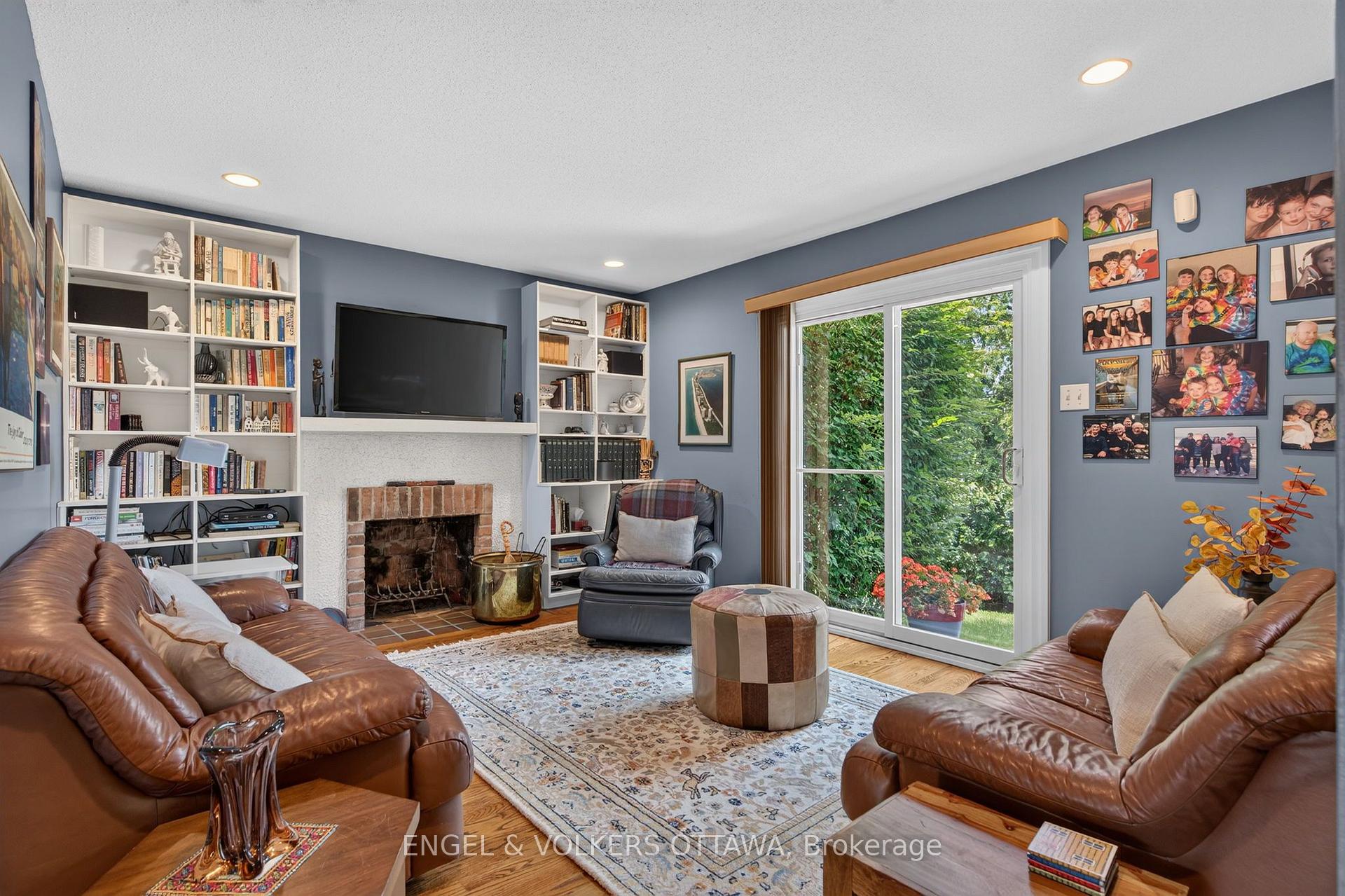 Photo 16 of 26 Winlock Crescent, Ottawa, Craig Henry/Woodvale — HOMEH
